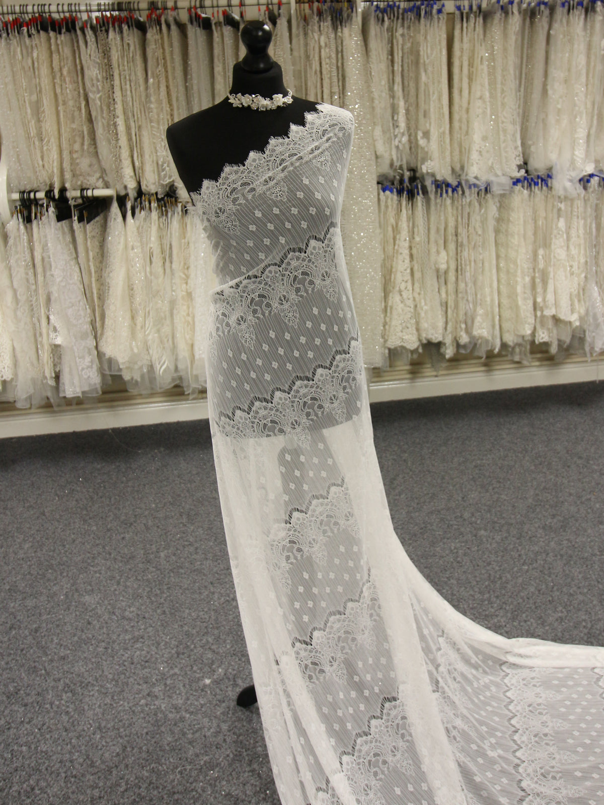 Dentelle Rachel Ivoire - Kylie