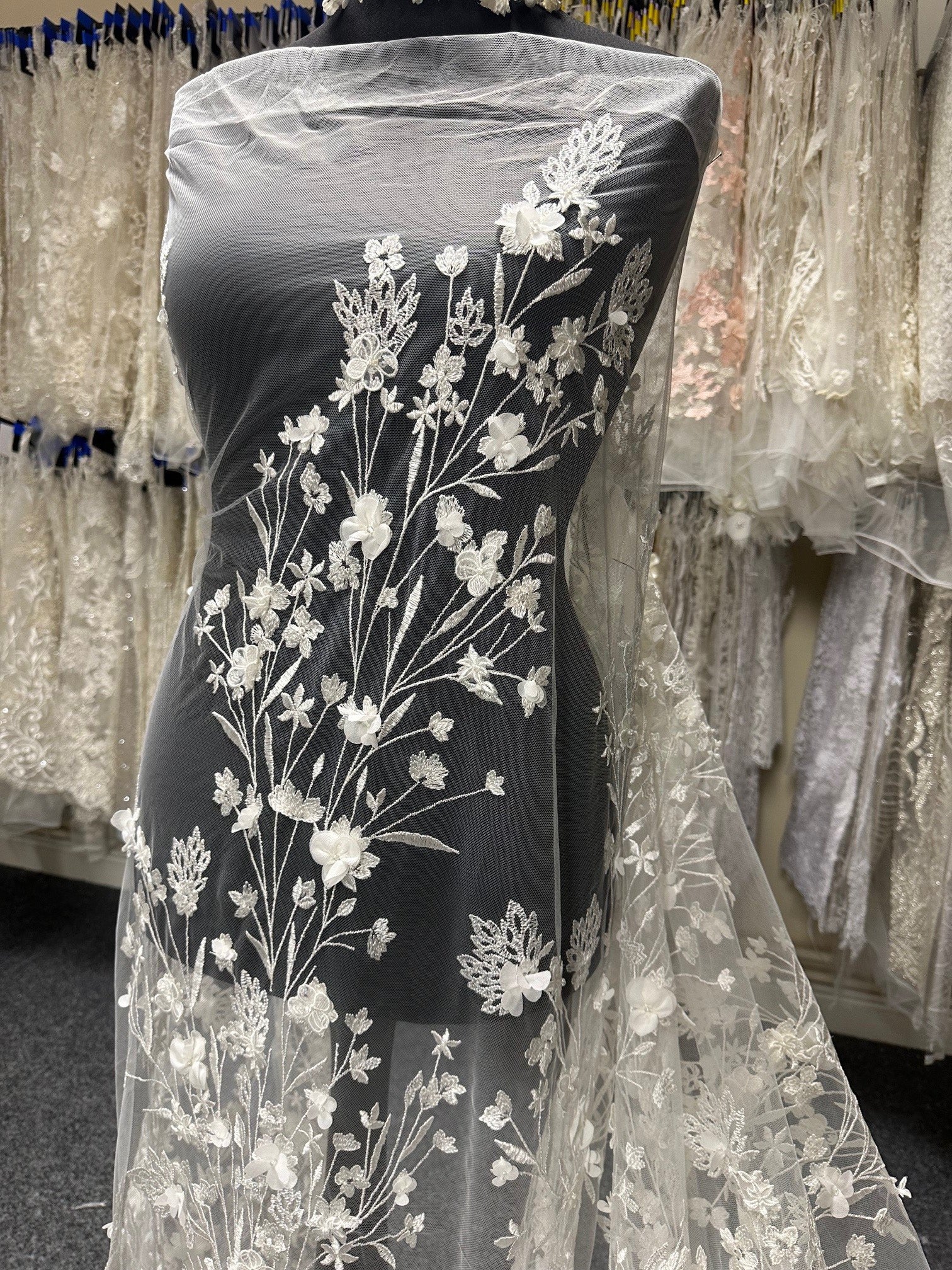 Dentelle Brodée 3D Ivoire - Milena