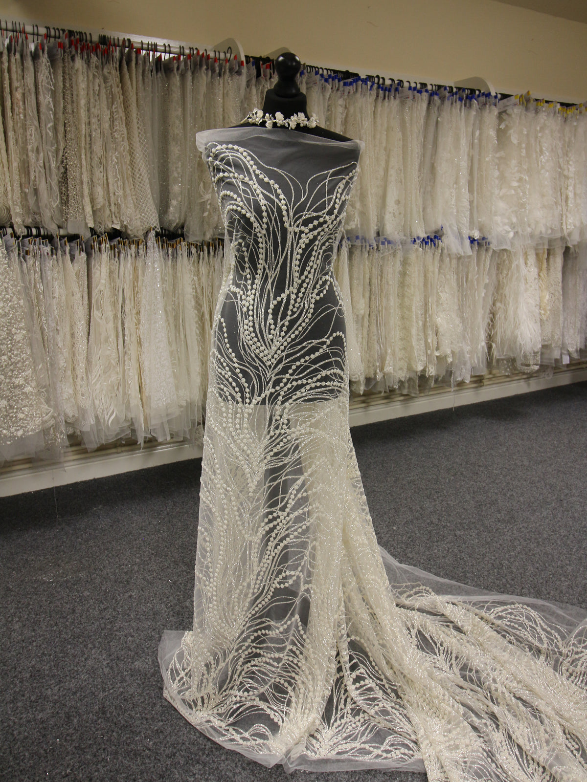 dentelle ivoire pailletée -Sharman