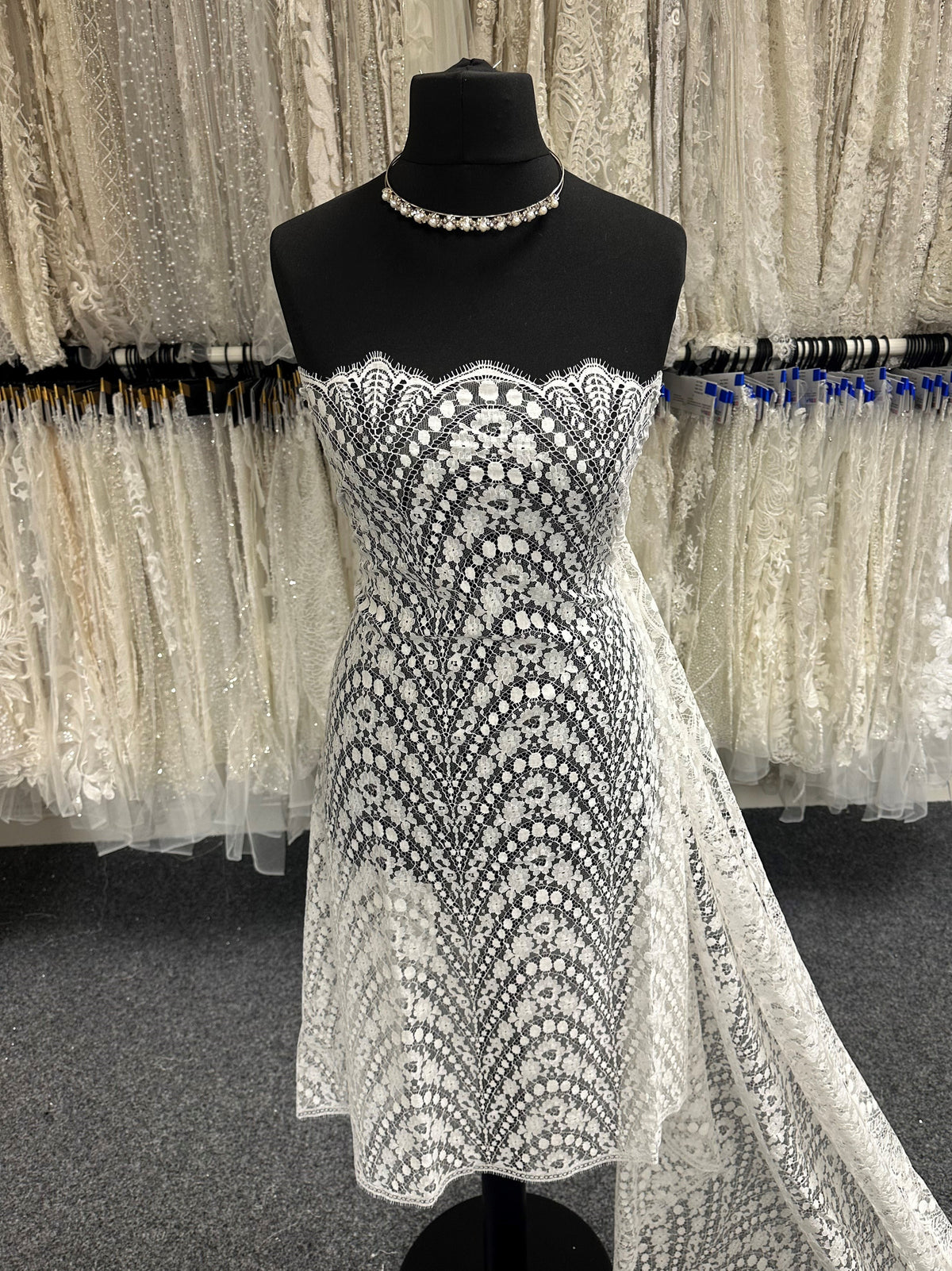 Dentelle Chantilly Ivoire - Waverley