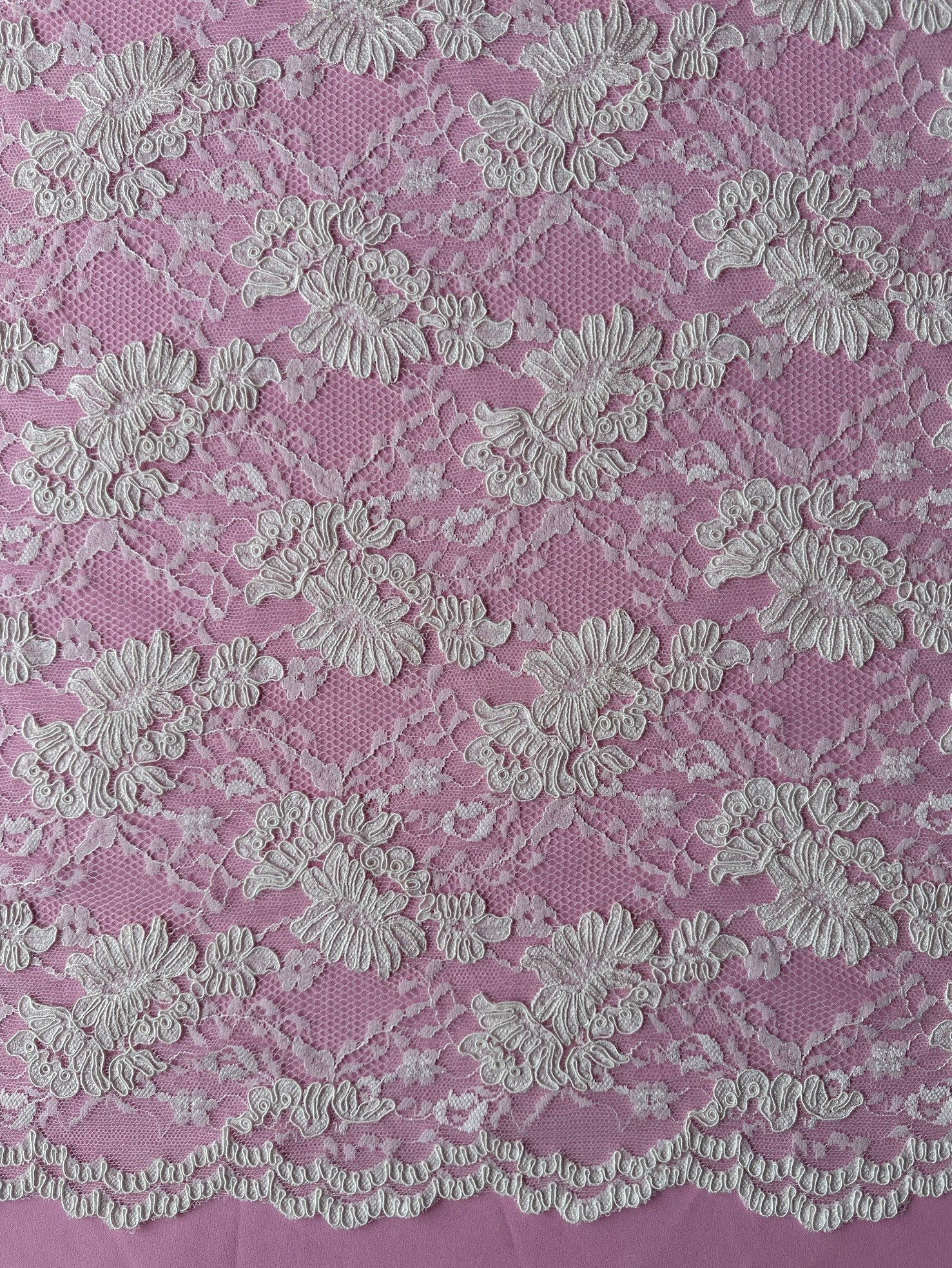 Dentelle de mariage à cordon ivoire - Seltina
