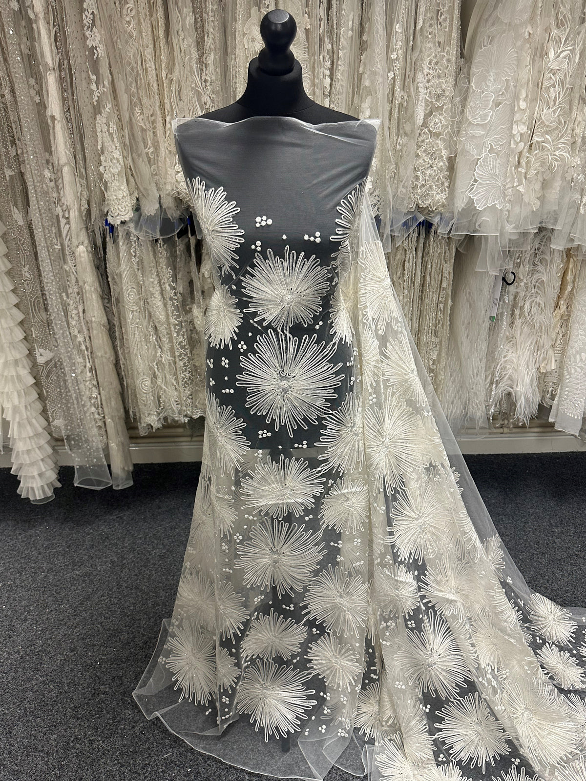 Dentelle Ivoire Cordon & Paillettes - Danuta