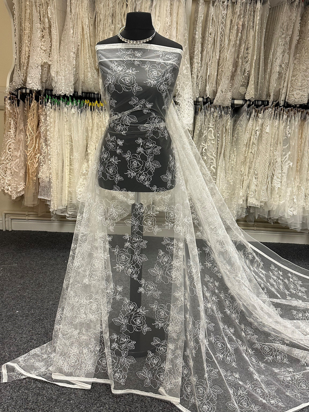 Dentelle Brodée Ivoire - Rose