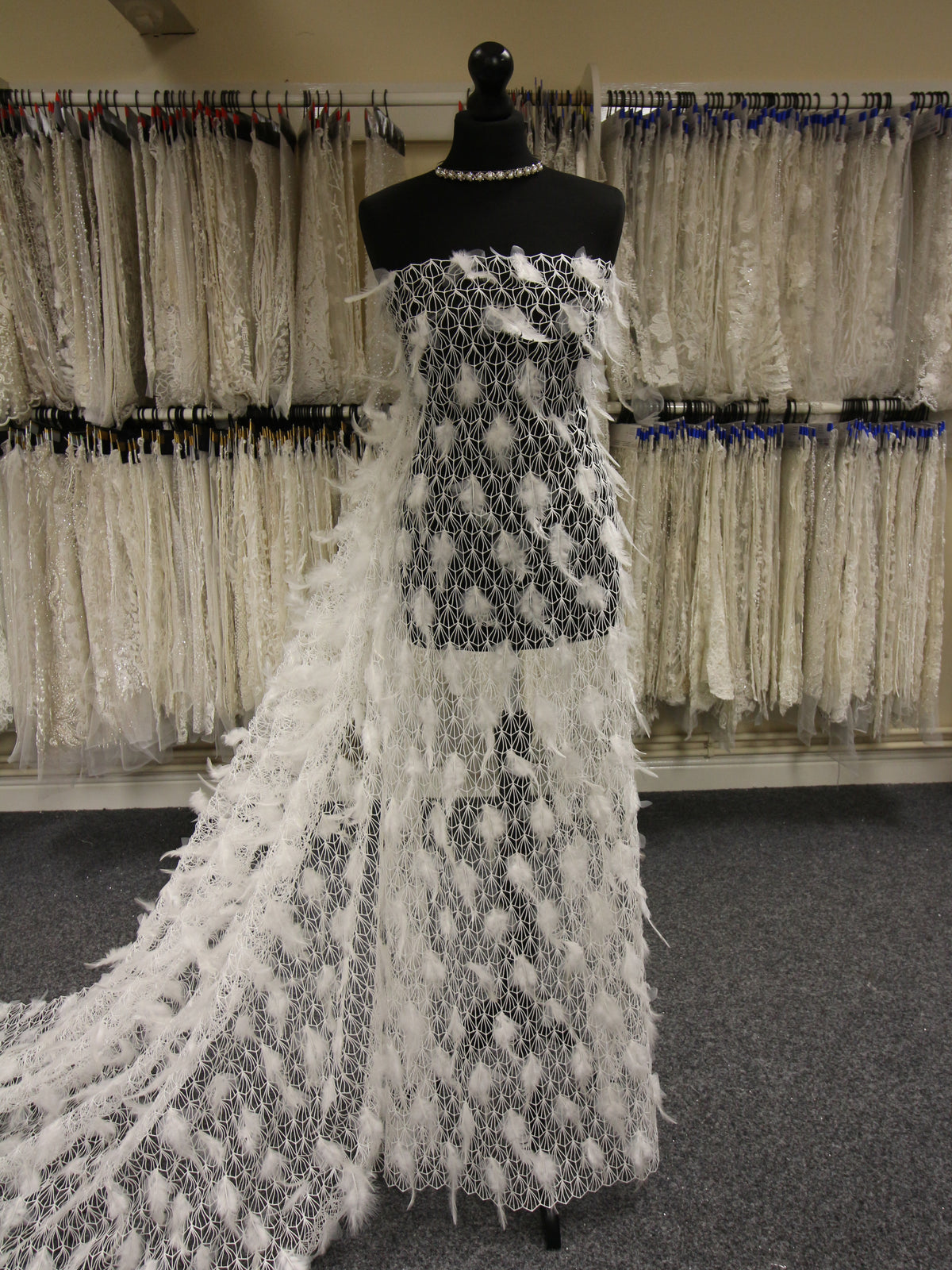 Dentelle Plume Ivoire - Deor