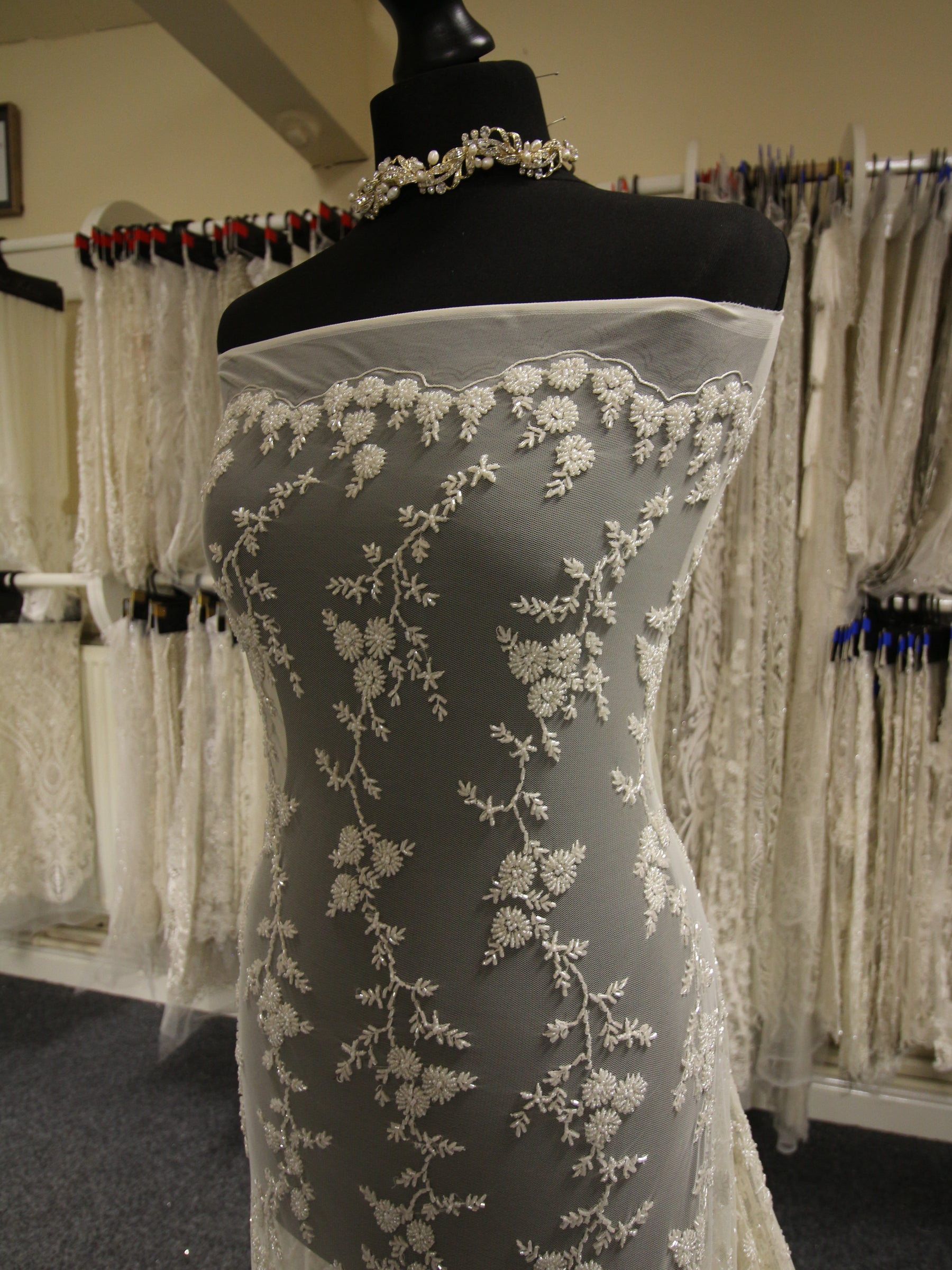 Dentelle Perlée Ivoire - Lourdes