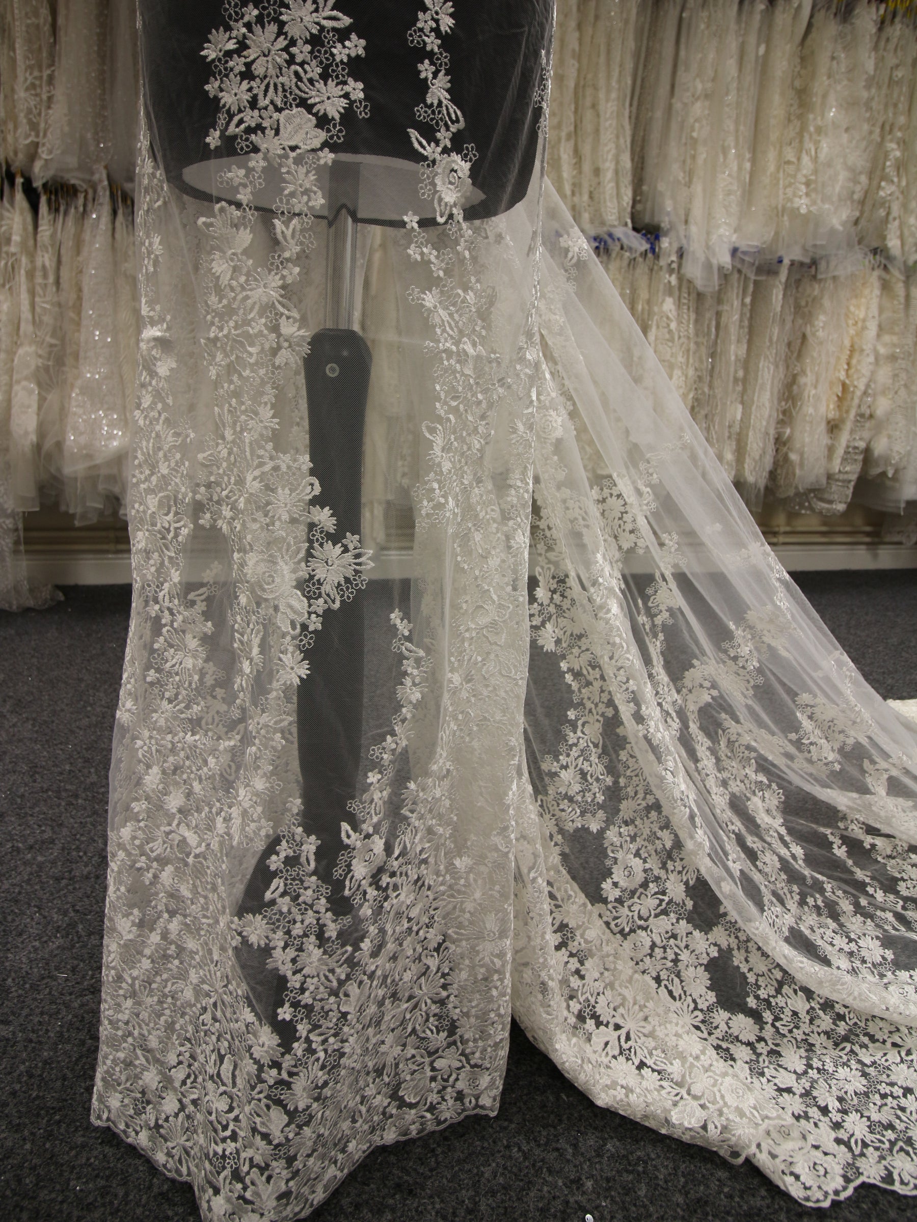 Dentelle Brodée Ivoire - Rhia