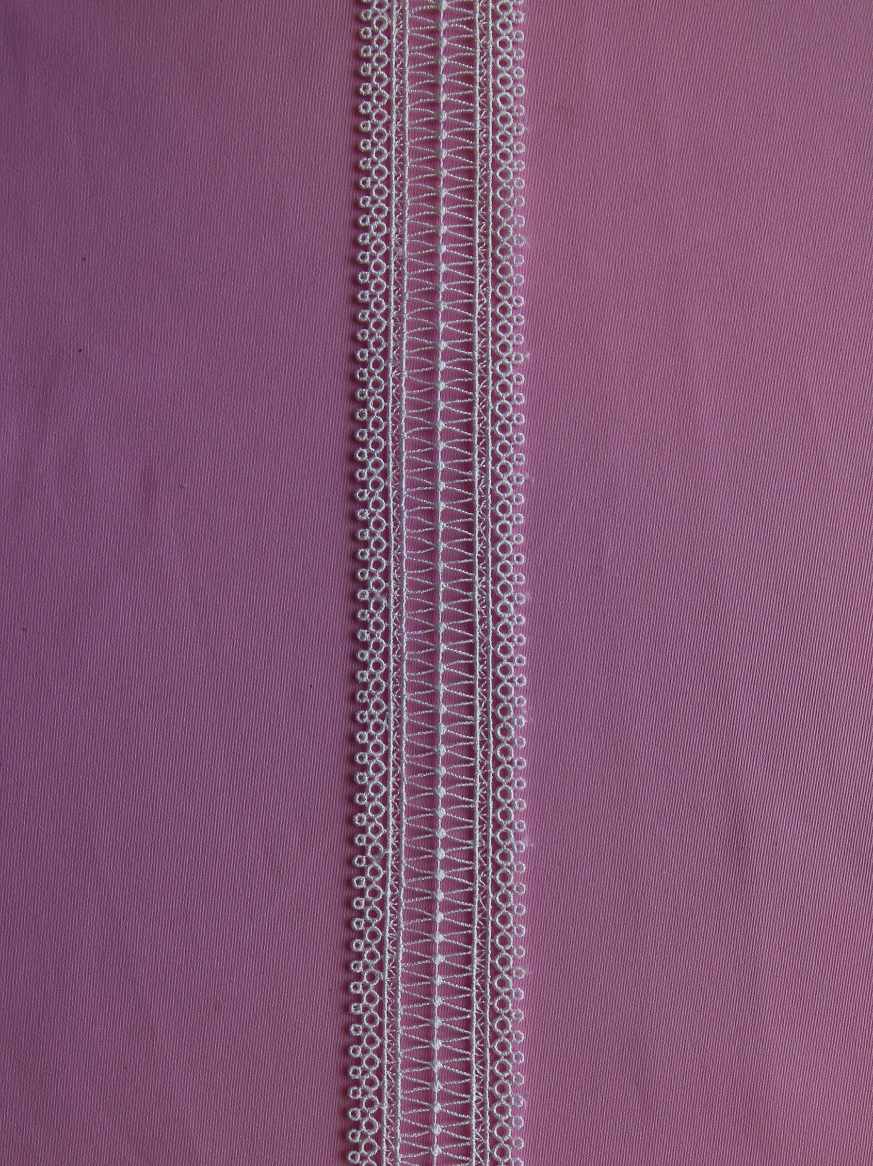 Bordure en Dentelle Ivoire - Cherry