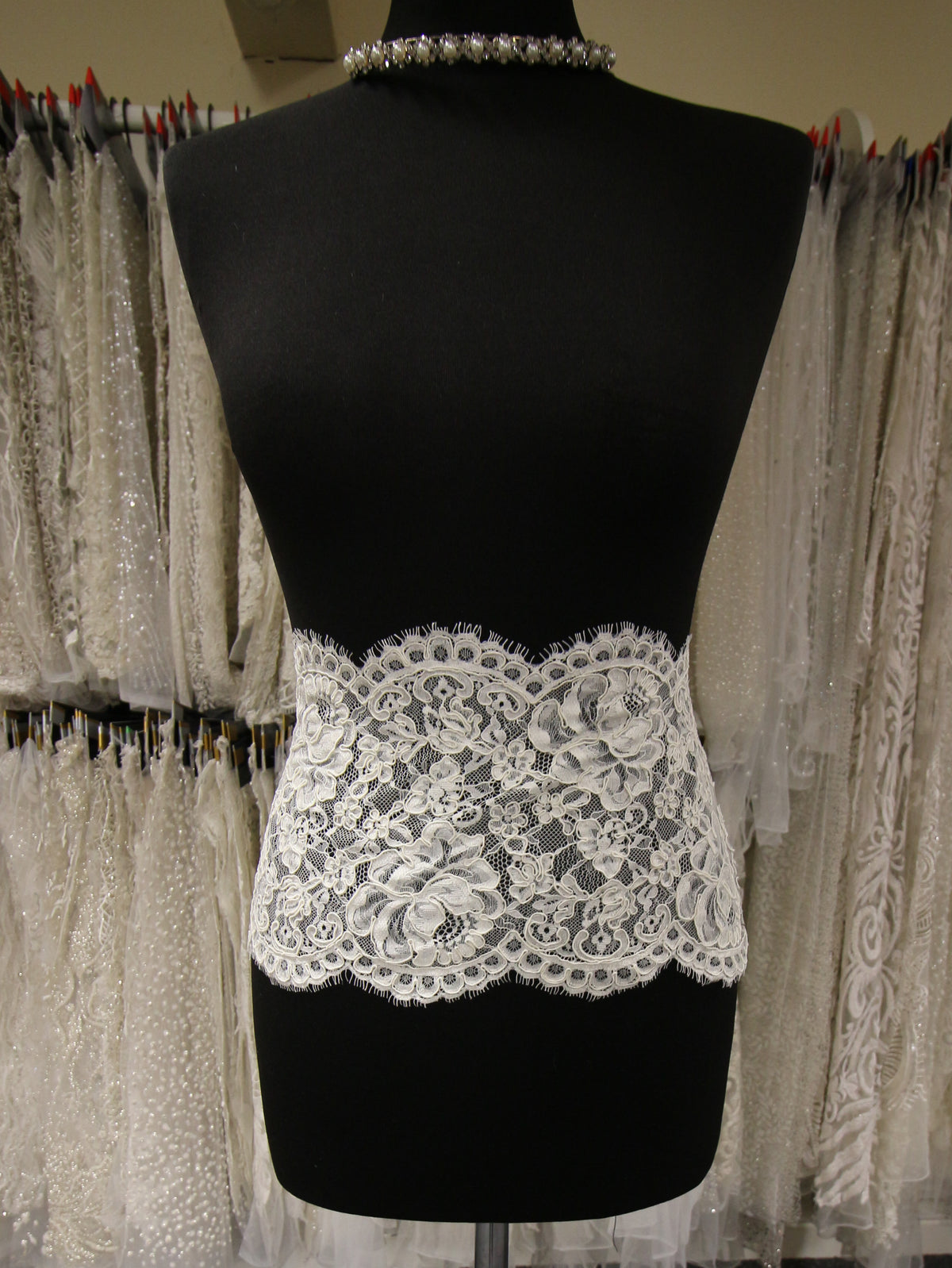 Bordure en Dentelle Ivoire - Stella