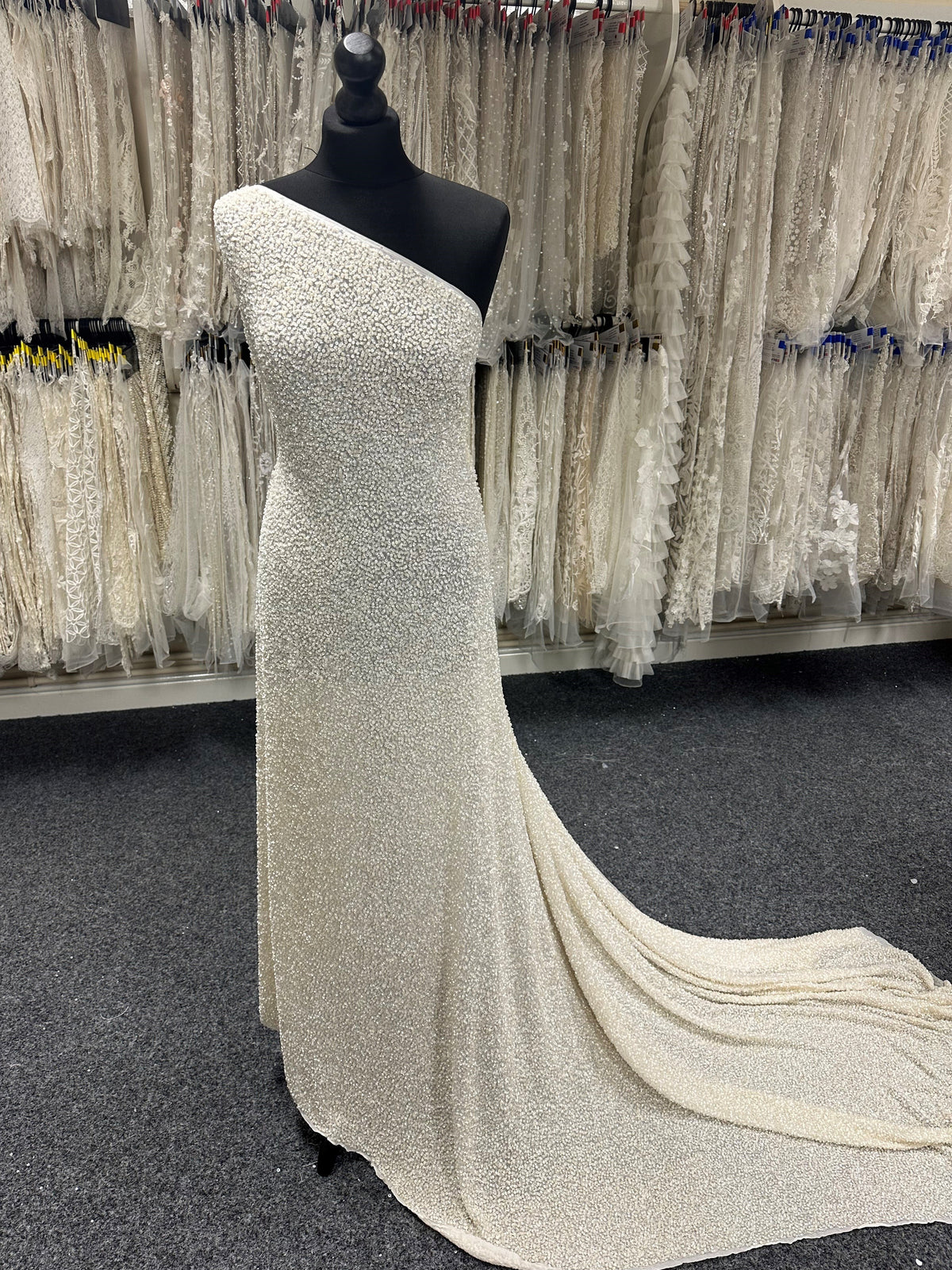 Tissu à sequins ivoire - Babette