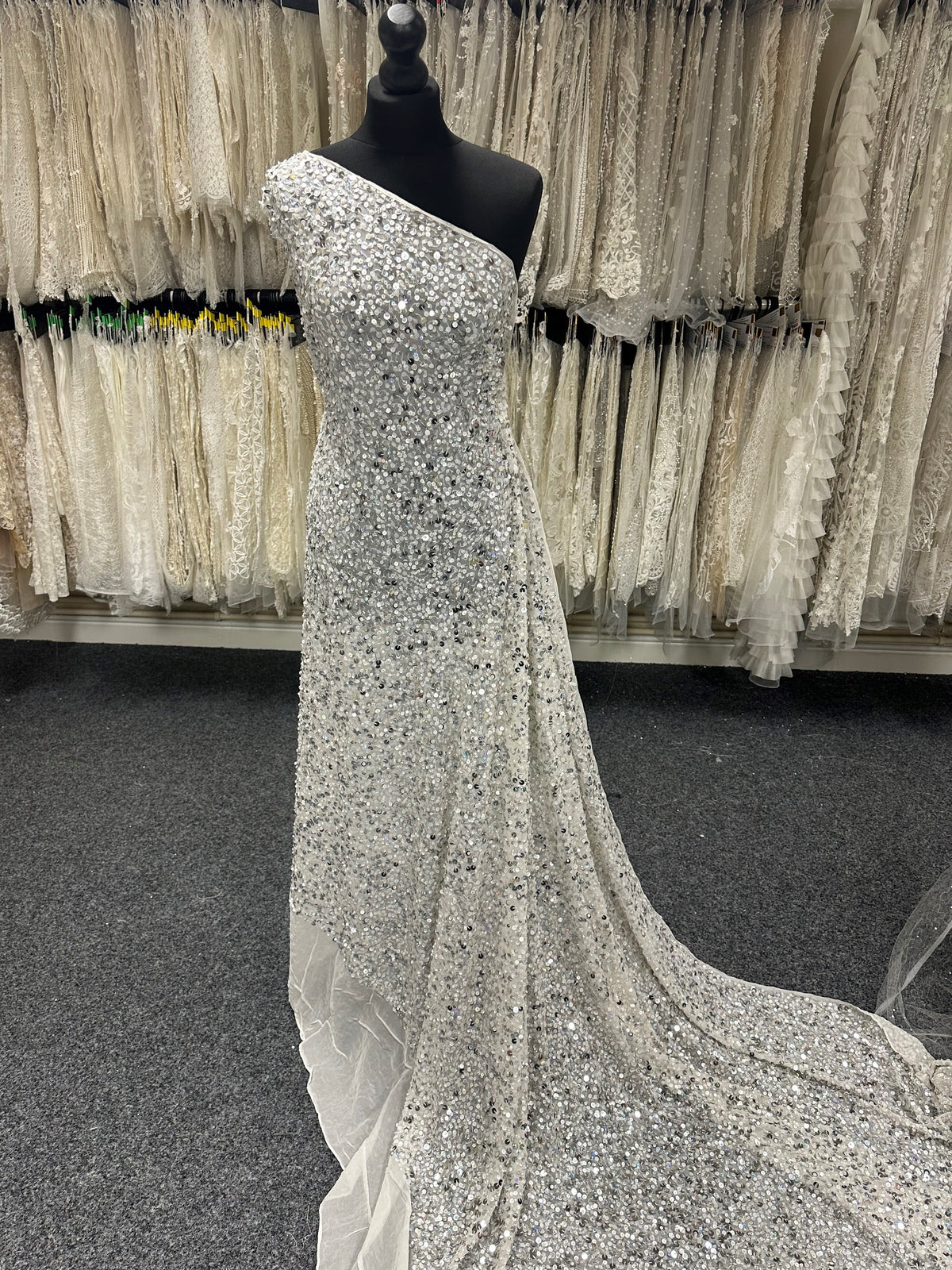 Georgette ornée de sequins - Étoiles