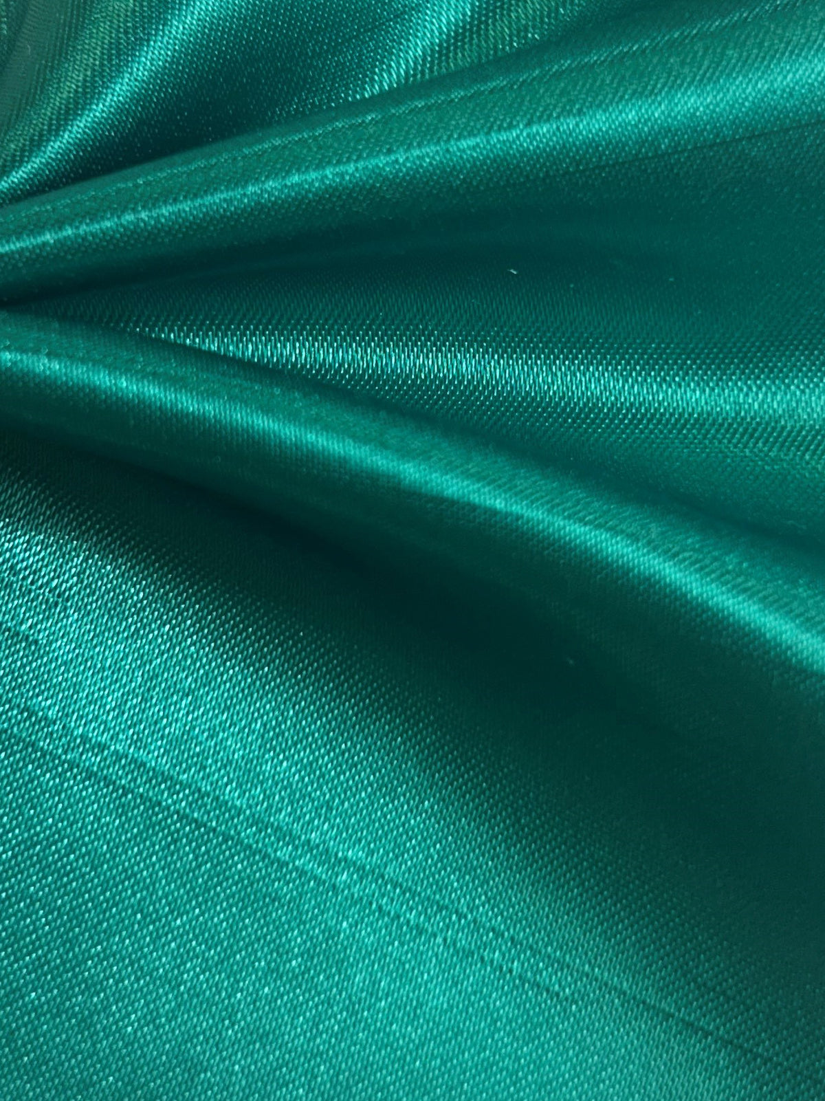 Dupion en satin de polyester jade - Clarté