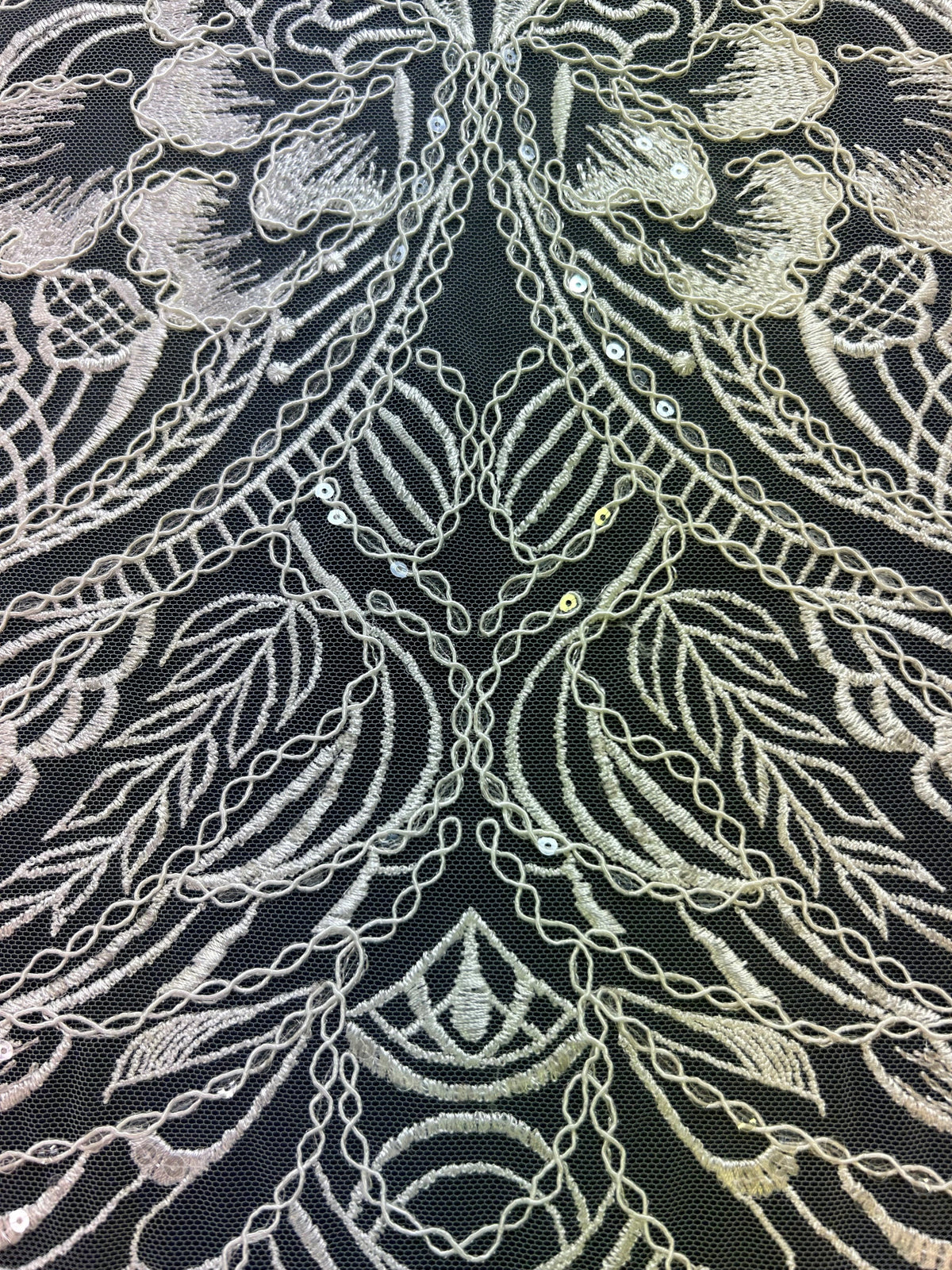 Dentelle Ivoire brodée - Kyna