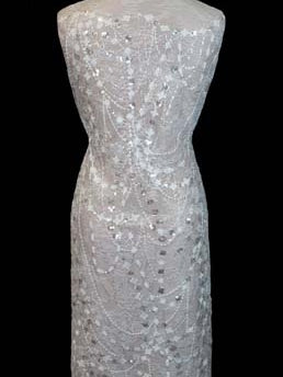 Tulle brodé ivoire à sequins - LB1002
