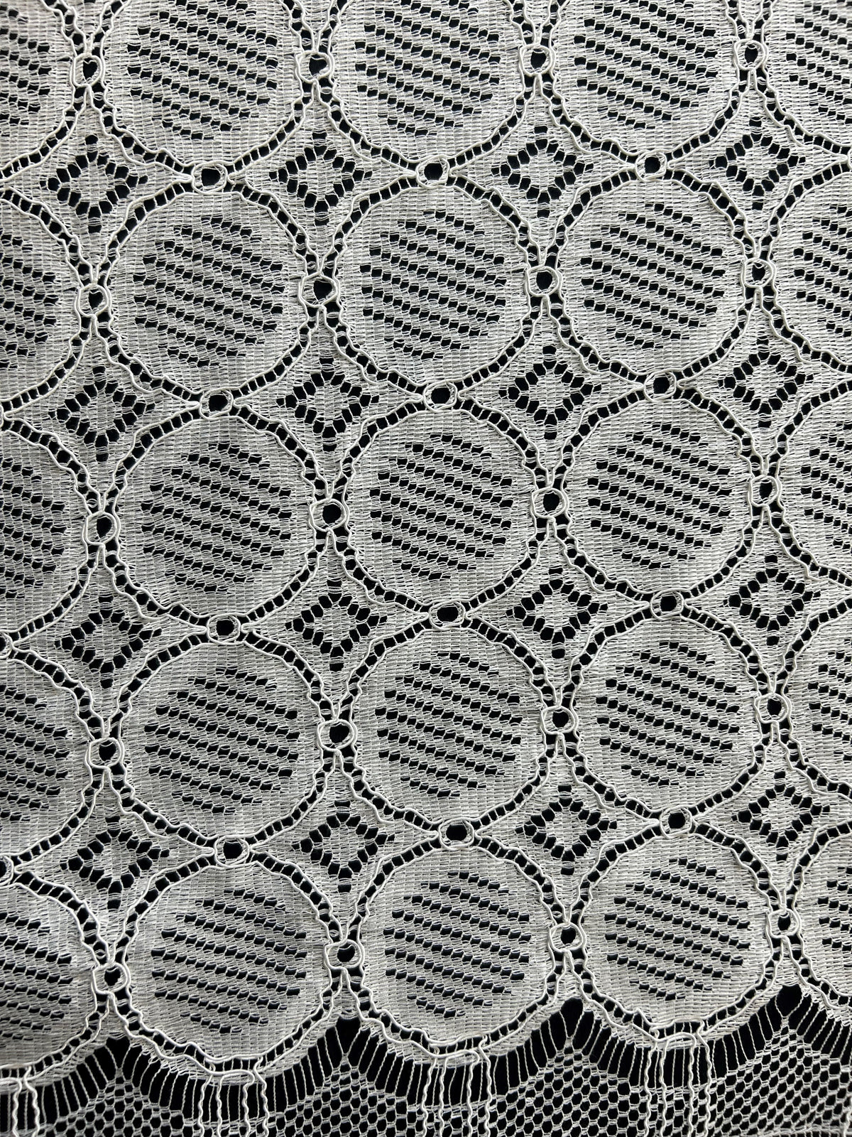 Dentelle Chantilly Cordon Blanche - Lucette