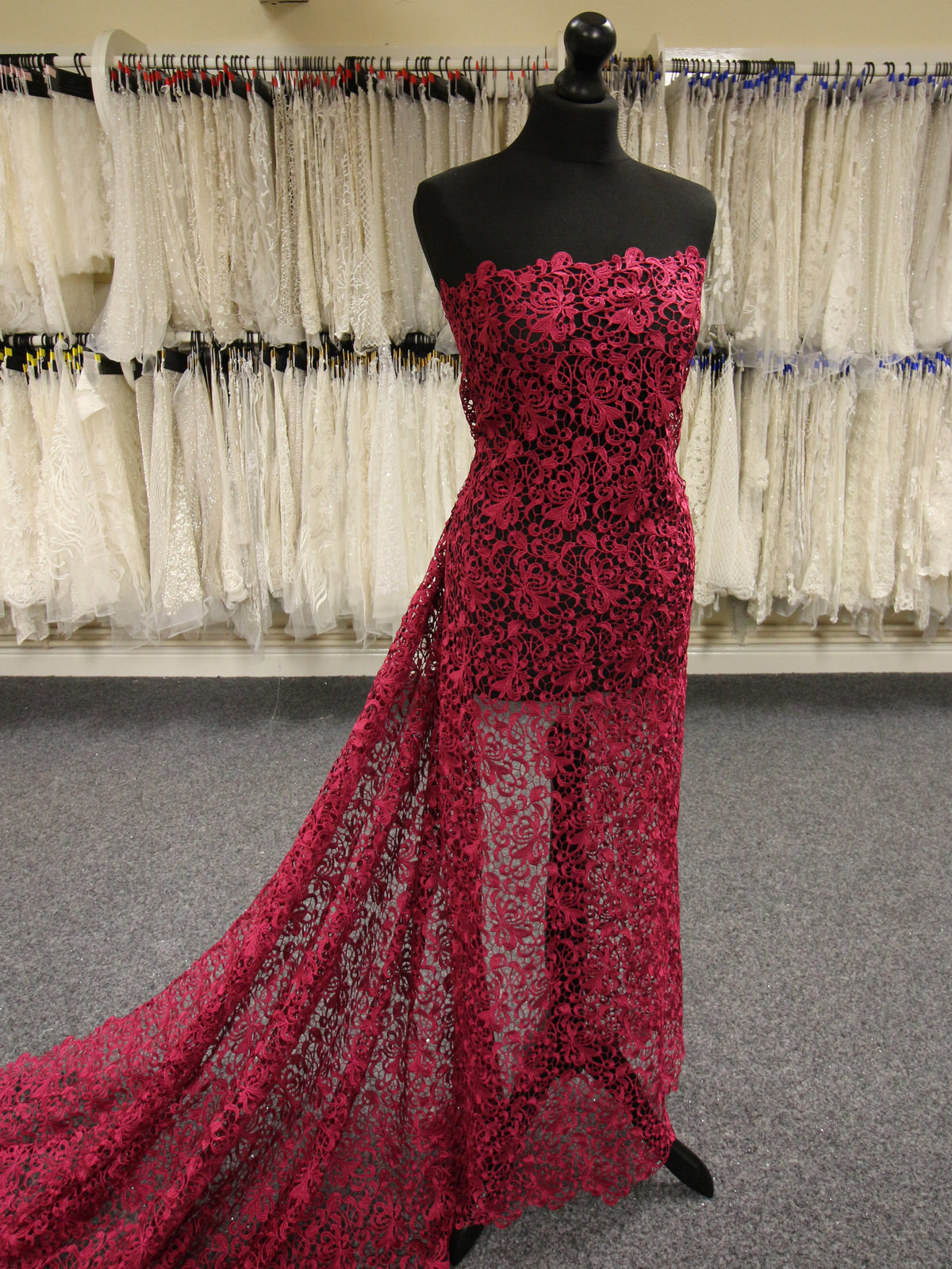 Dentelle Guipure Magenta - Reese