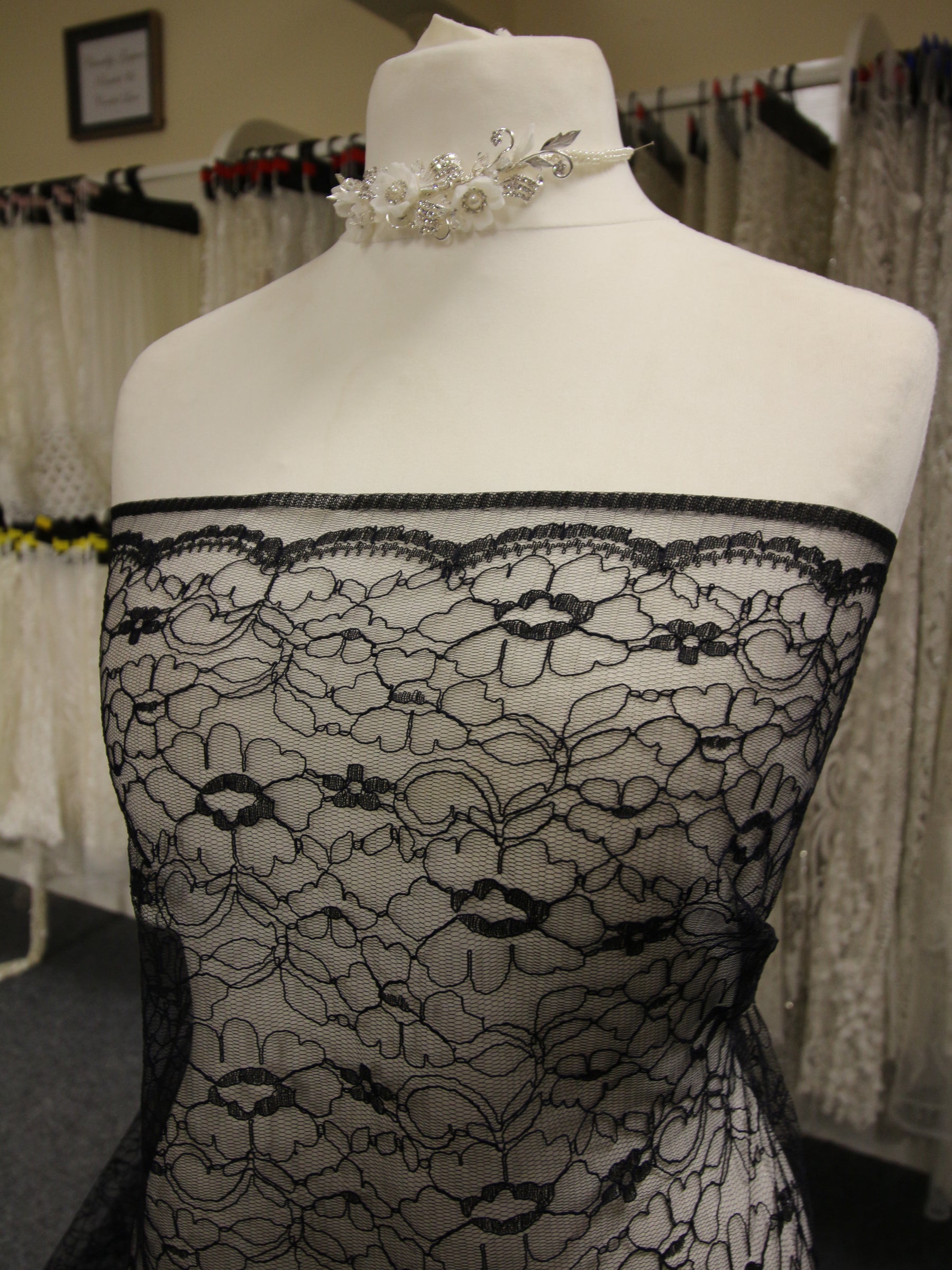 Dentelle cordée marine - Leanne