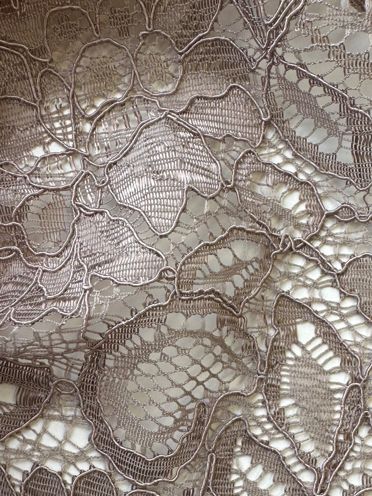 Dentelle cordée en vison - Tocca