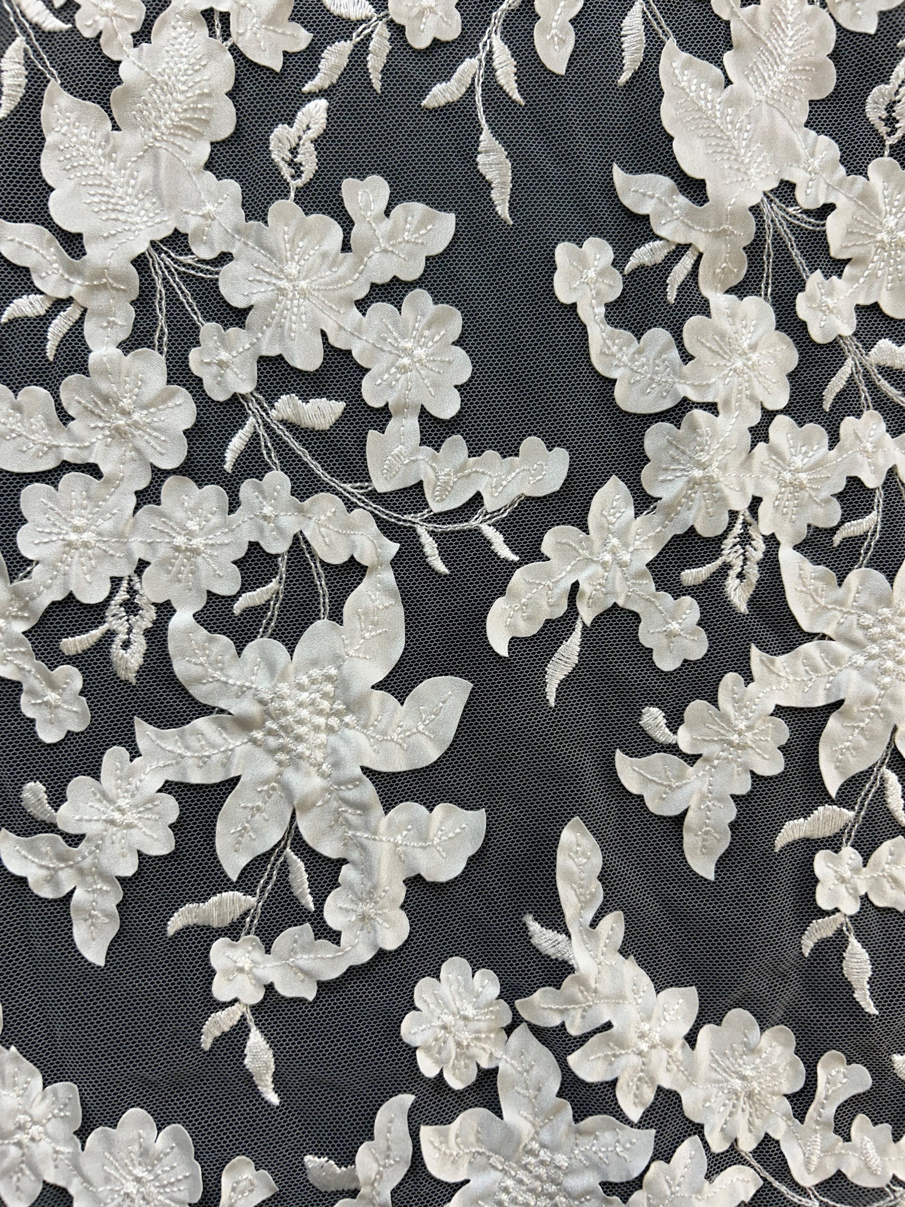 Dentelle laser ivoire - Nasrin