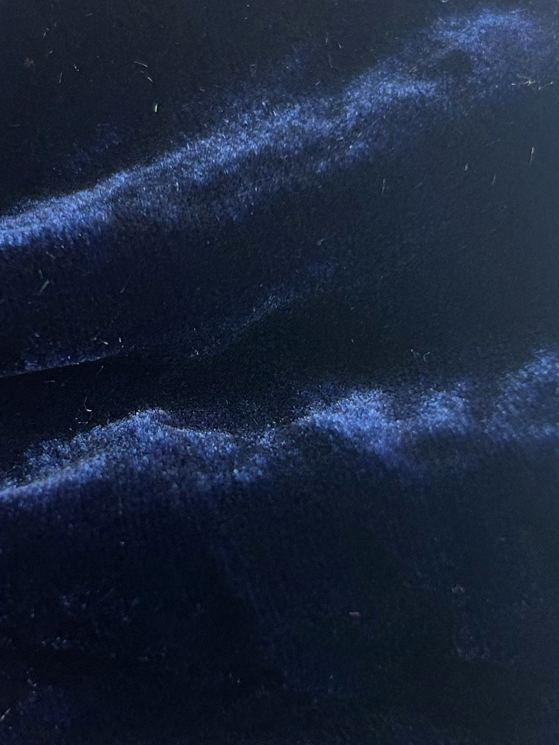 Velours de soie bleu marine - Vogue