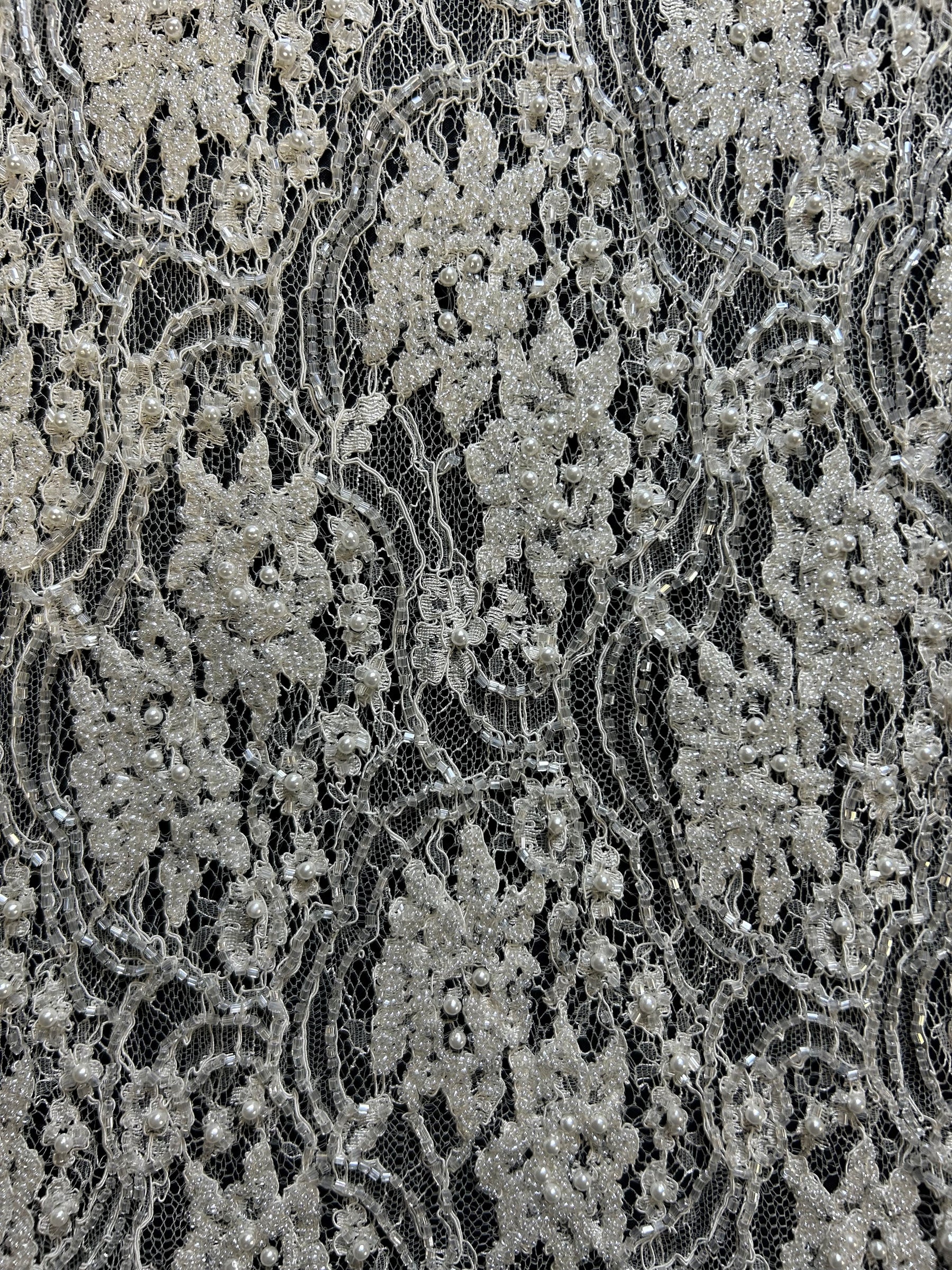Dentelle Chantilly Perlée Ivoire - Ophélie