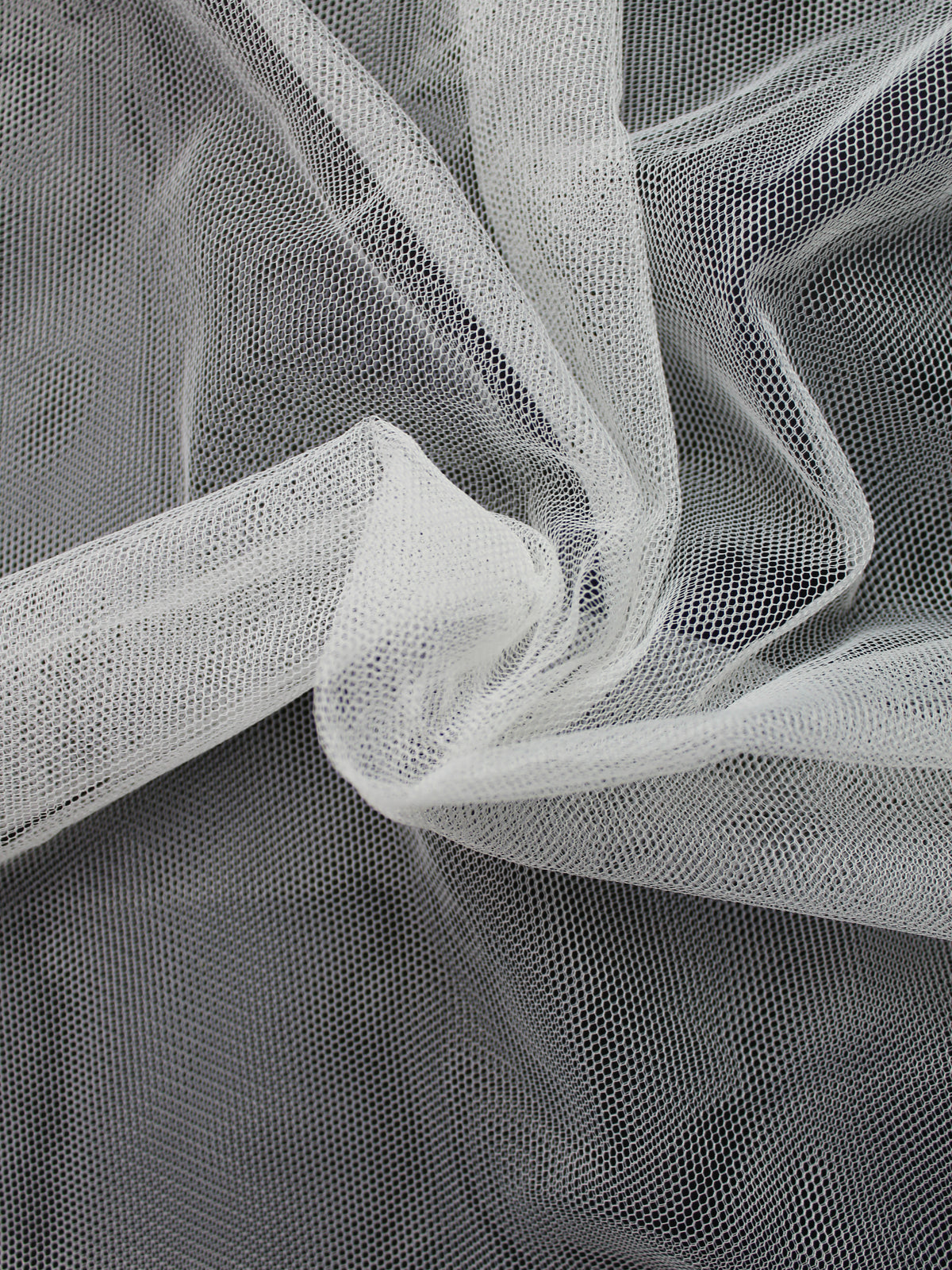 Tulle souple ivoire standard pour voiles – P28