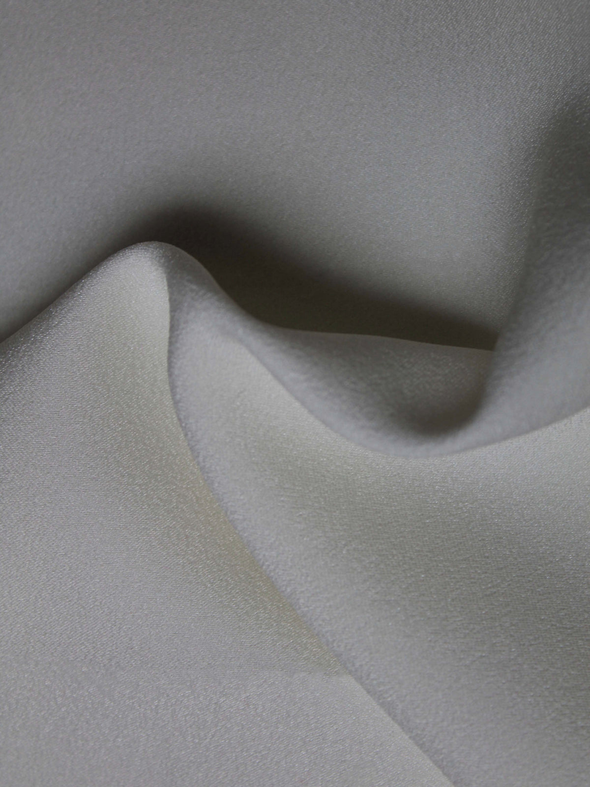 Crêpe de satin ivoire envers satiné - P31W