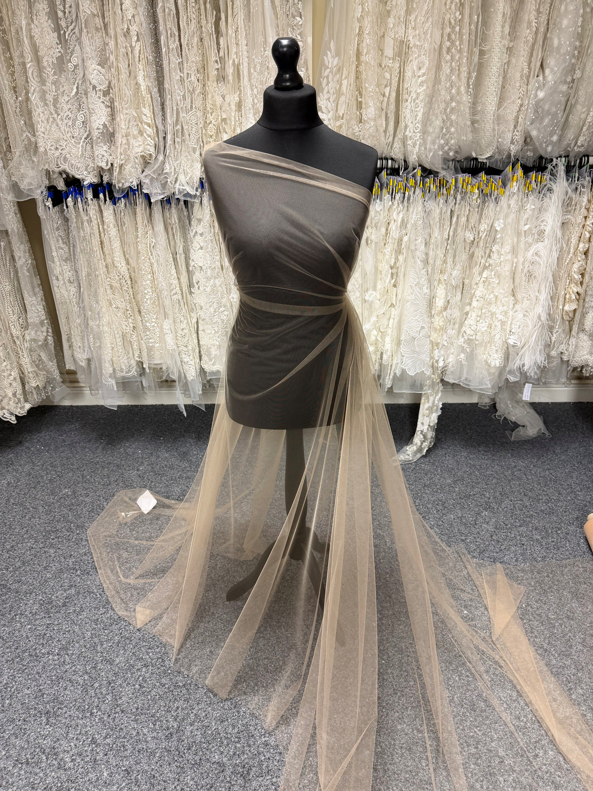 Tulle extensible peau - P32