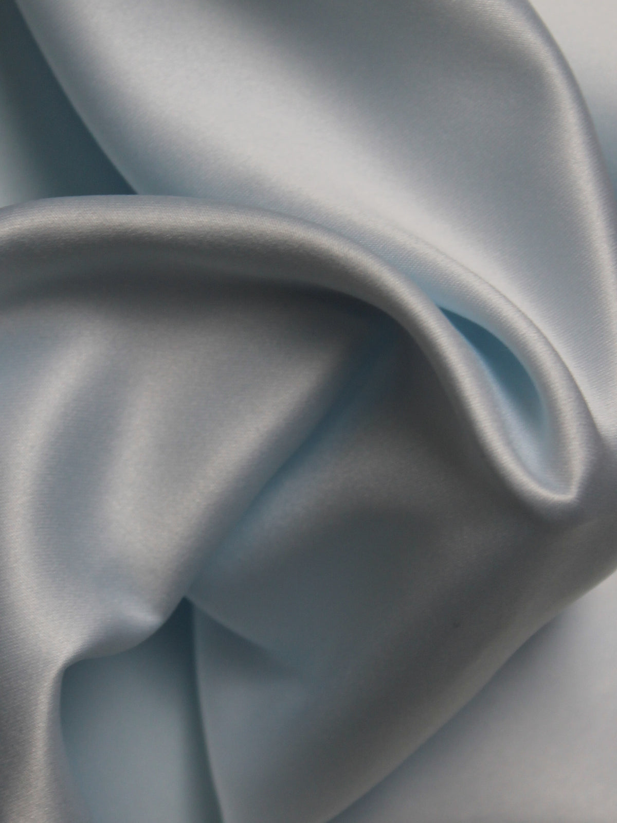 Satin doux en polyester bleu glacier - Confiance (P77)