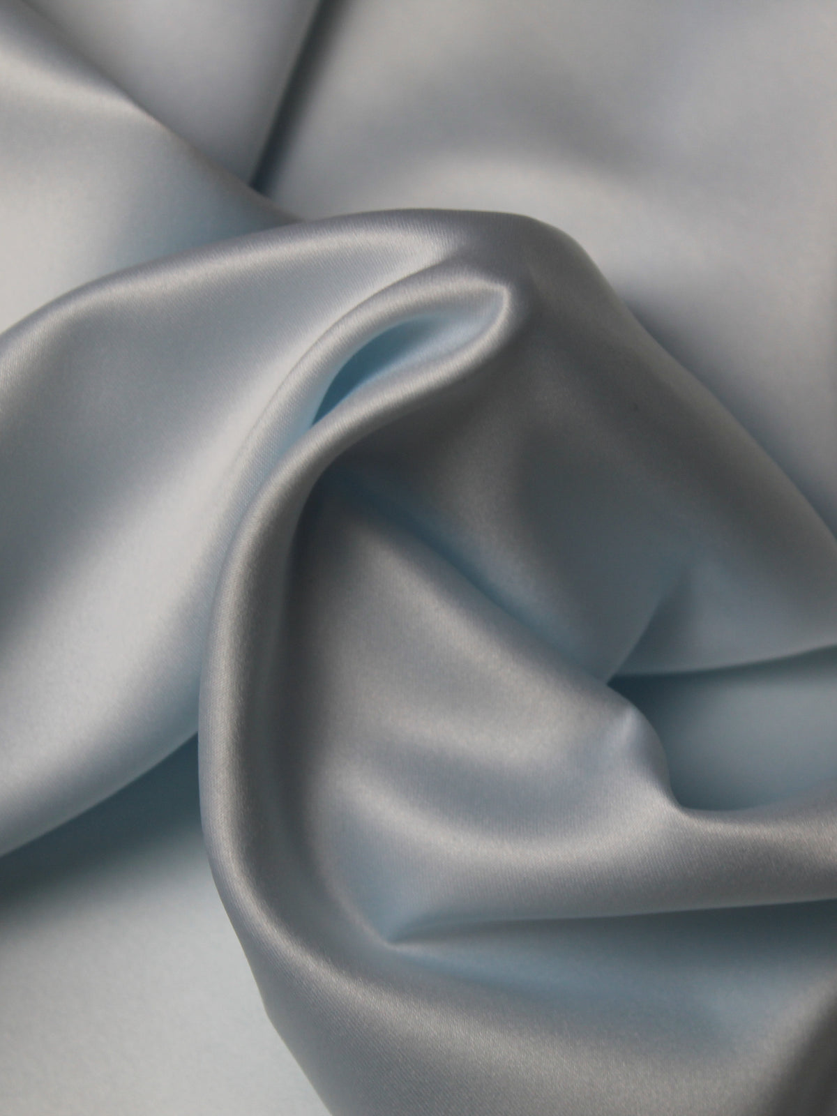 Satin doux en polyester bleu glacier - Confiance (P77)