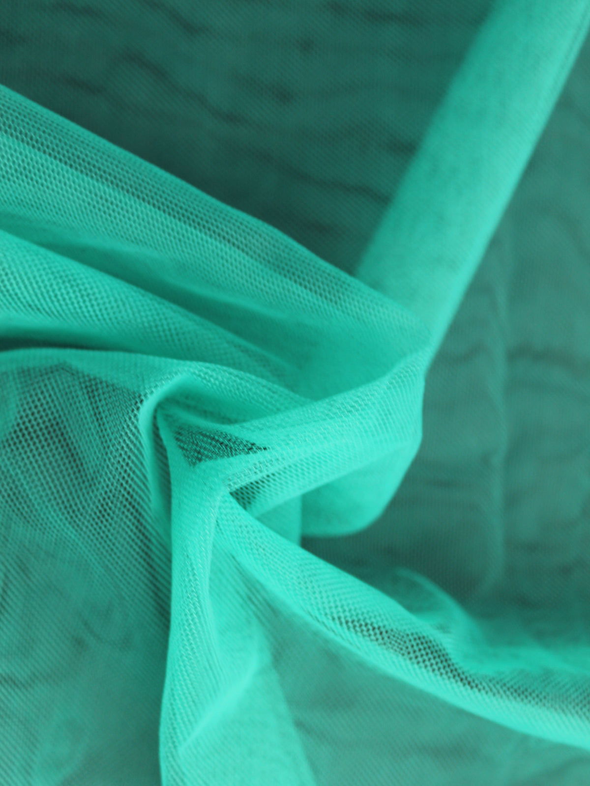 Lake Blue (700) Tulle - P9