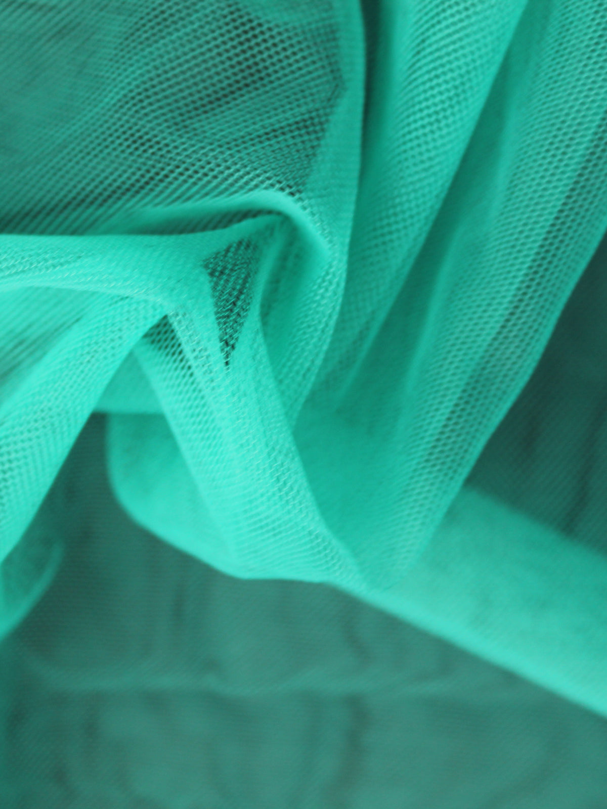 Lake Blue (700) Tulle - P9