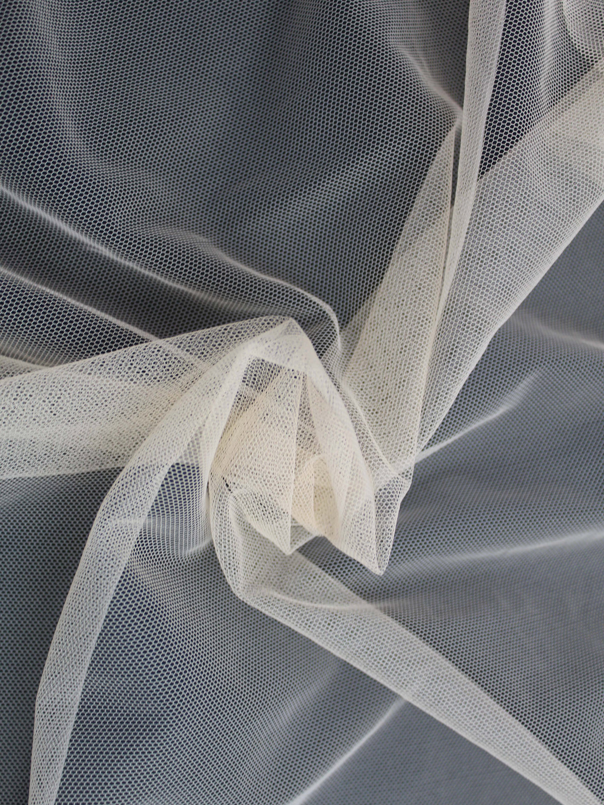 Peau (330) Tulle - P9