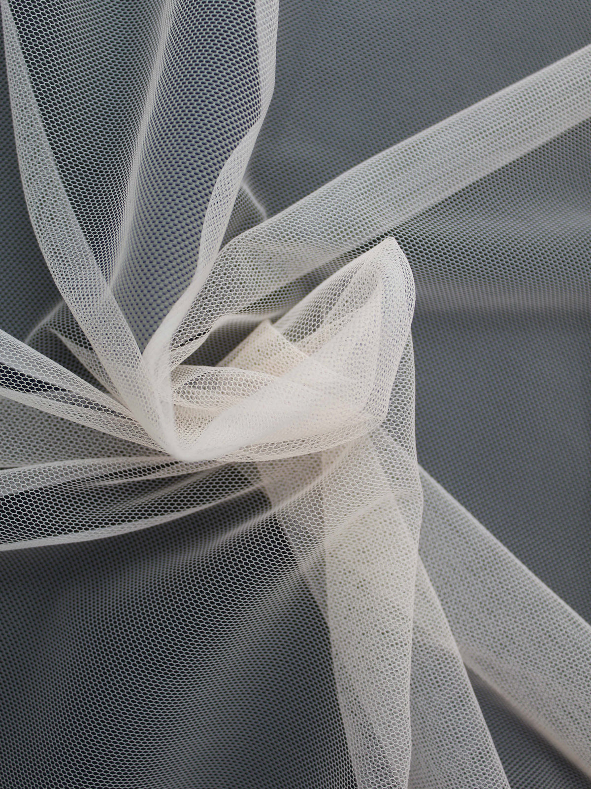 Tulle saumon clair (250) - P9