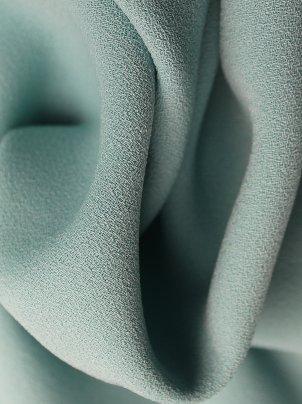 L Lake Blue Polyester Stretch Crepe - PB4001