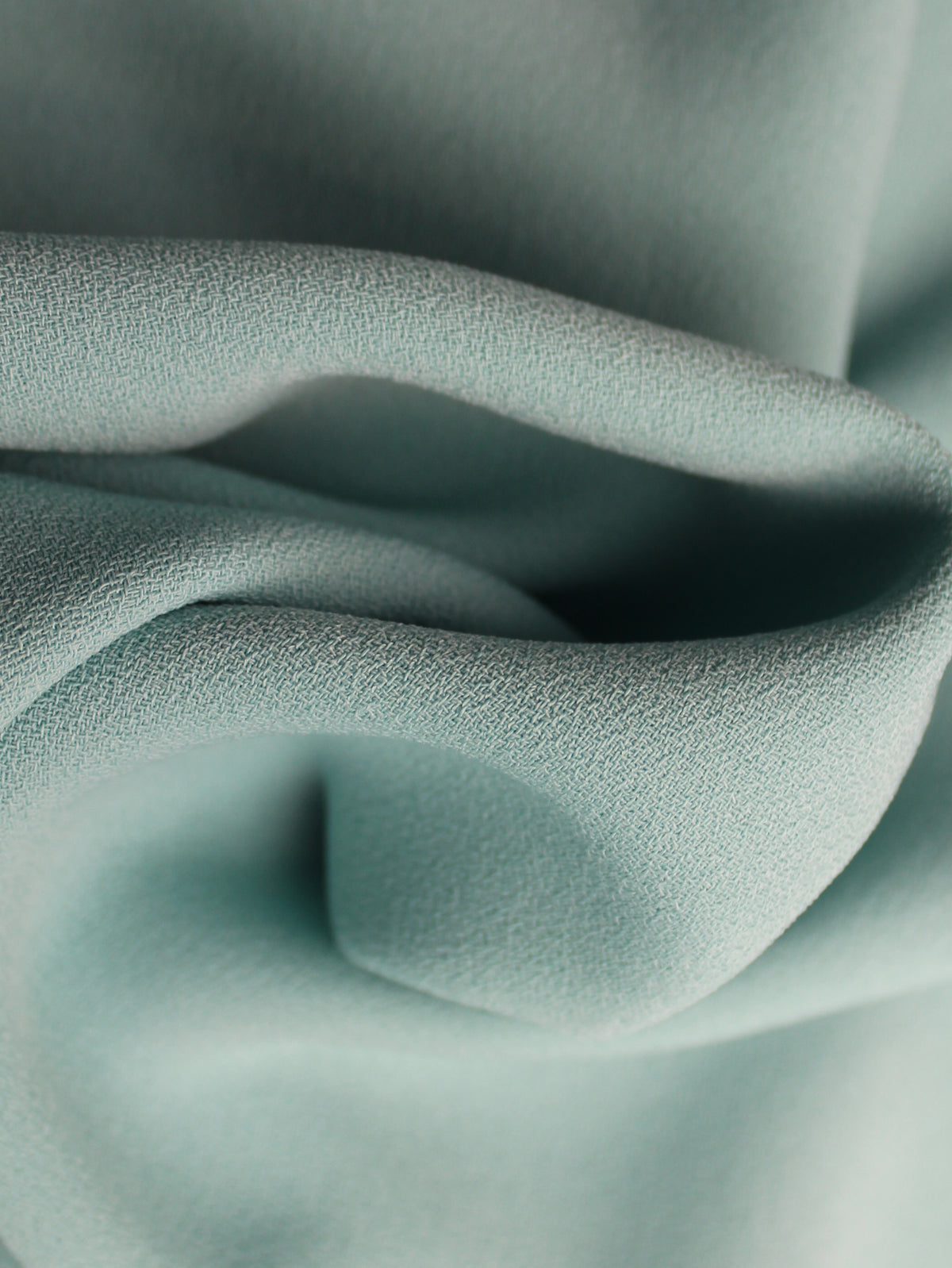 L Lake Blue Polyester Stretch Crepe - PB4001