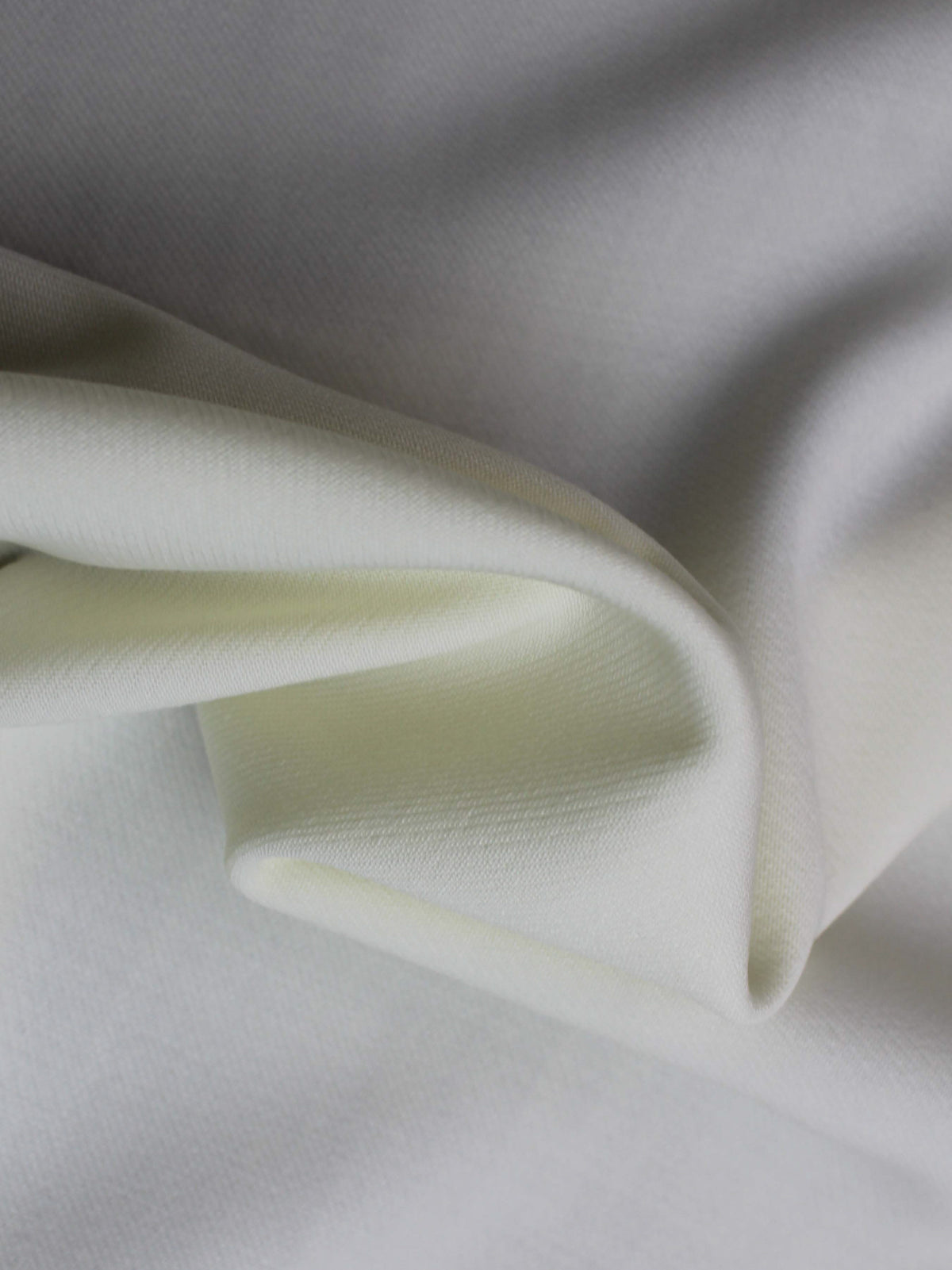 Crêpe de laine italienne extensible ivoire - PH4002
