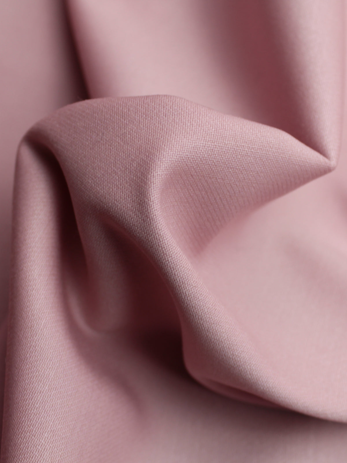 Crêpe de laine italien rose pâle - P640