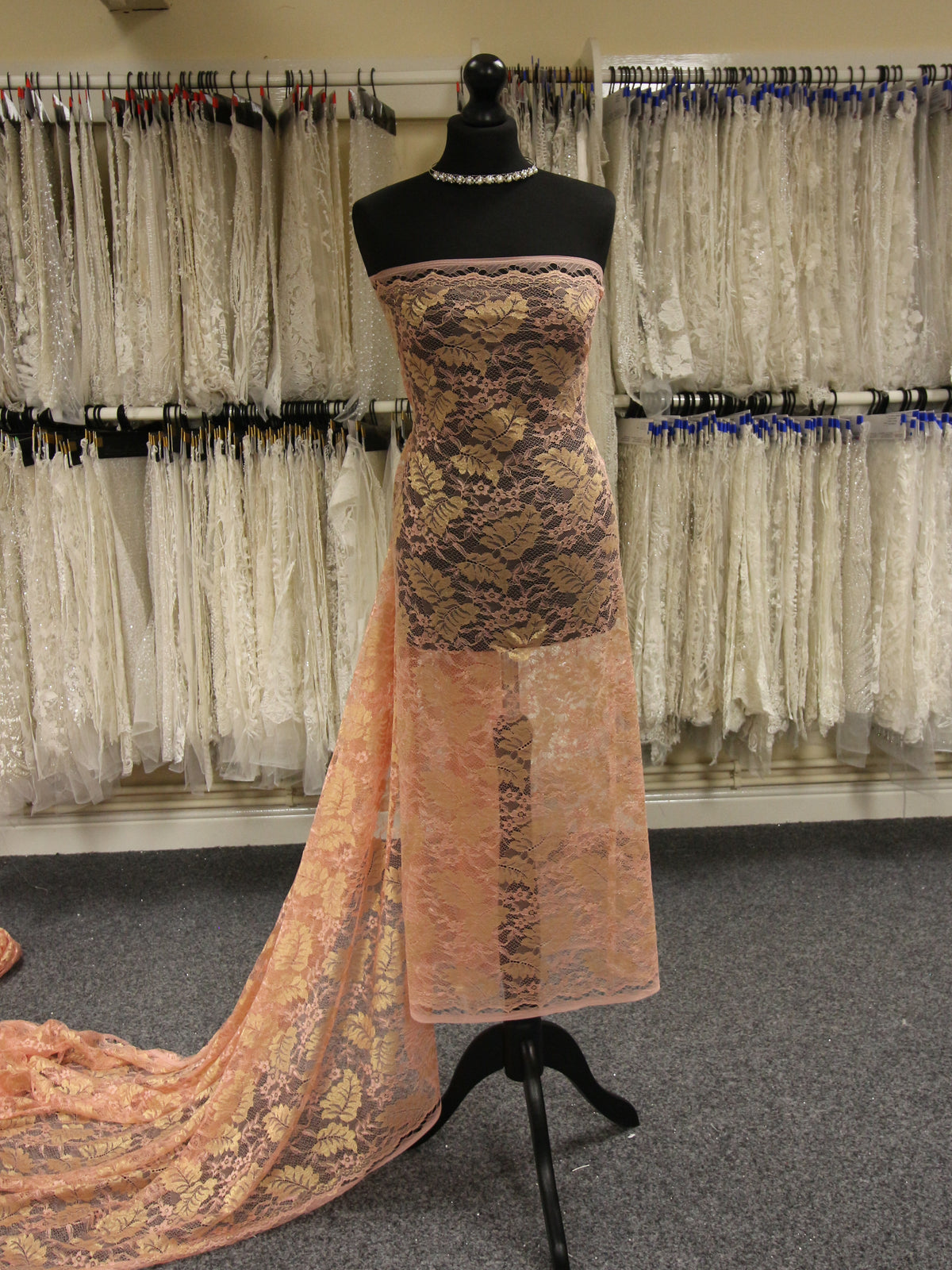 Dentelle Raschel pêche - Wren