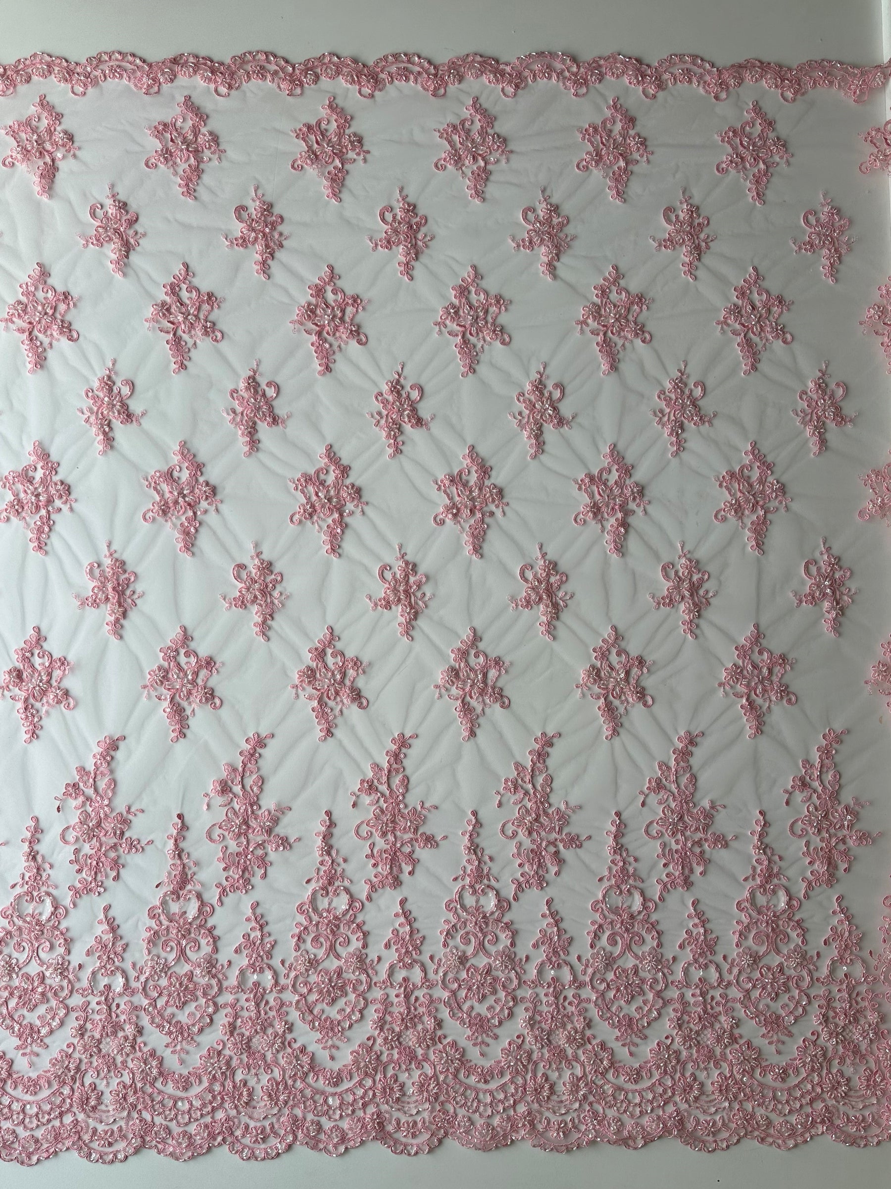 Dentelle rose poudré - Alexandra.