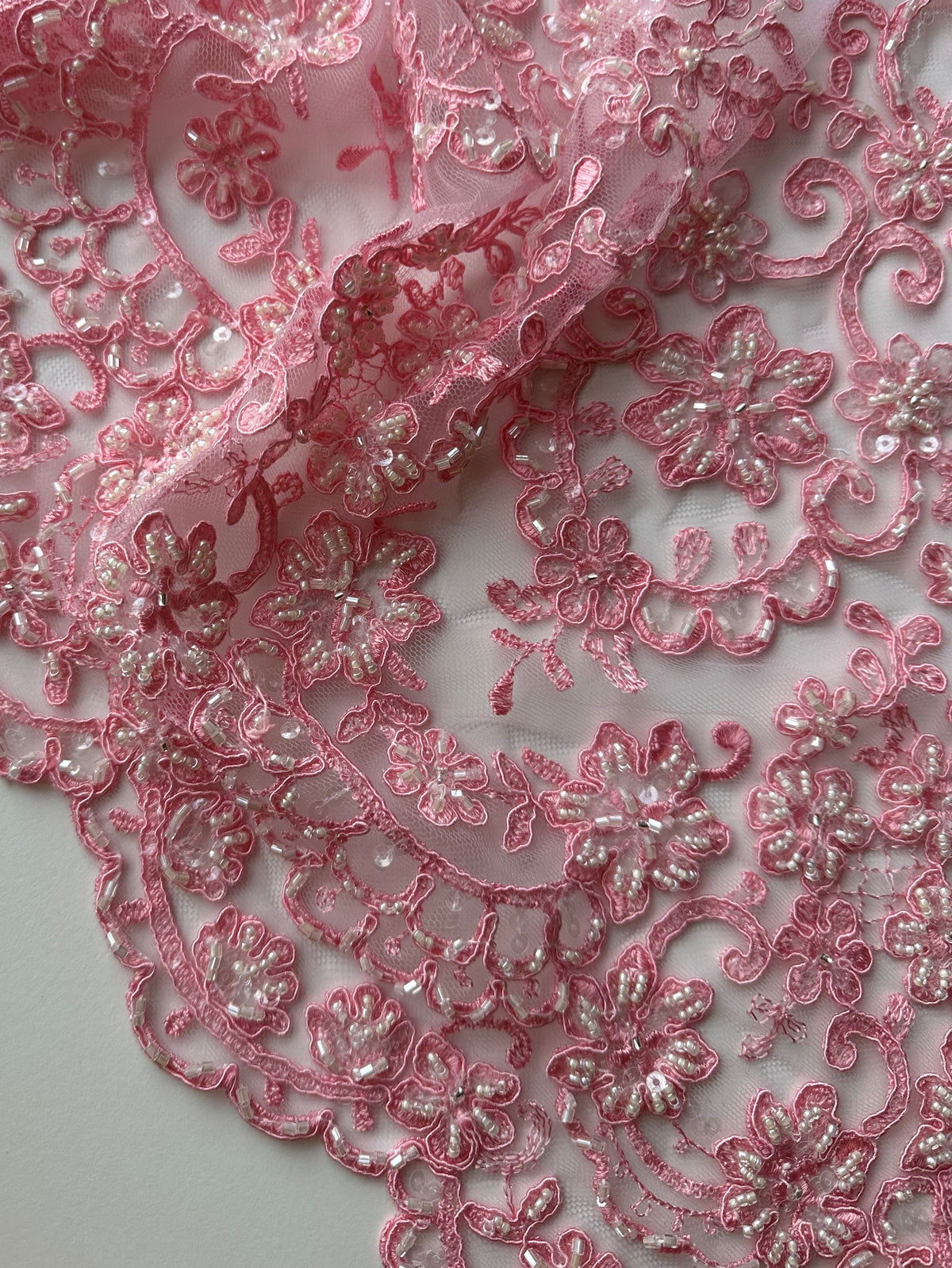 Dentelle rose poudré - Alexandra.
