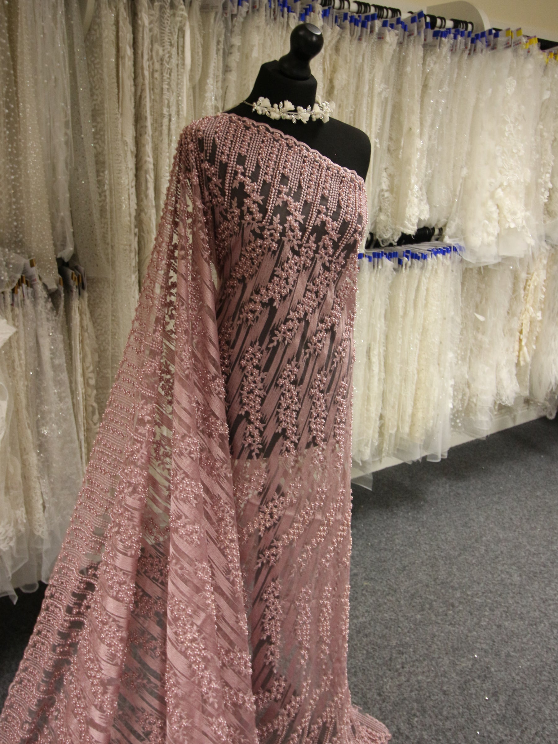 Dentelle Rose - Luana