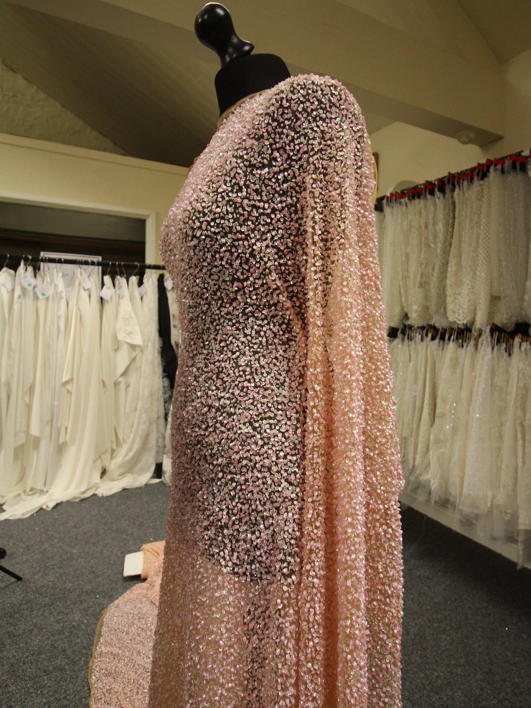 Dentelle Rose Paillettes - Zainab