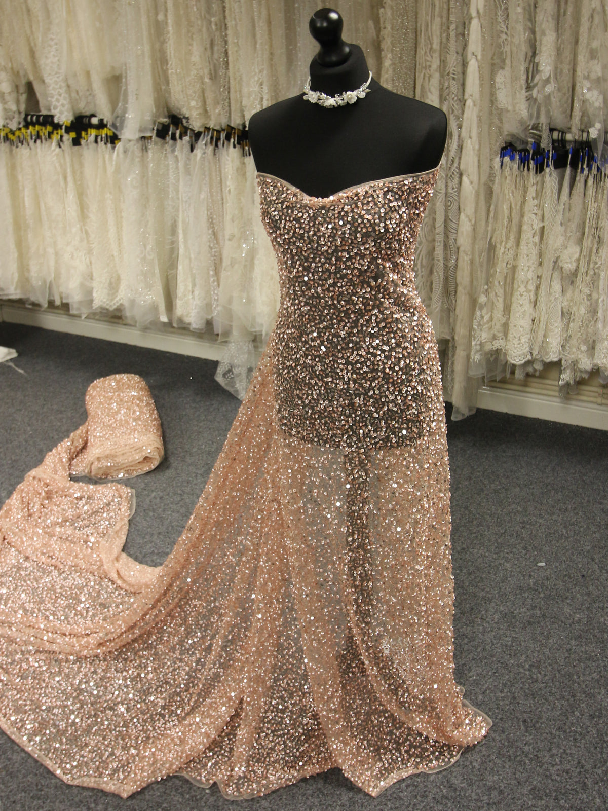 Dentelle Pailletée Rose - Steffi