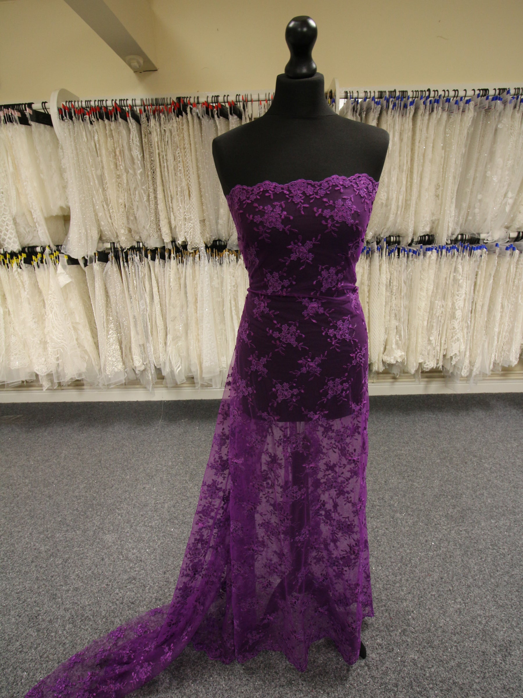 Dentelle Cordonnée Violet - Géraldine