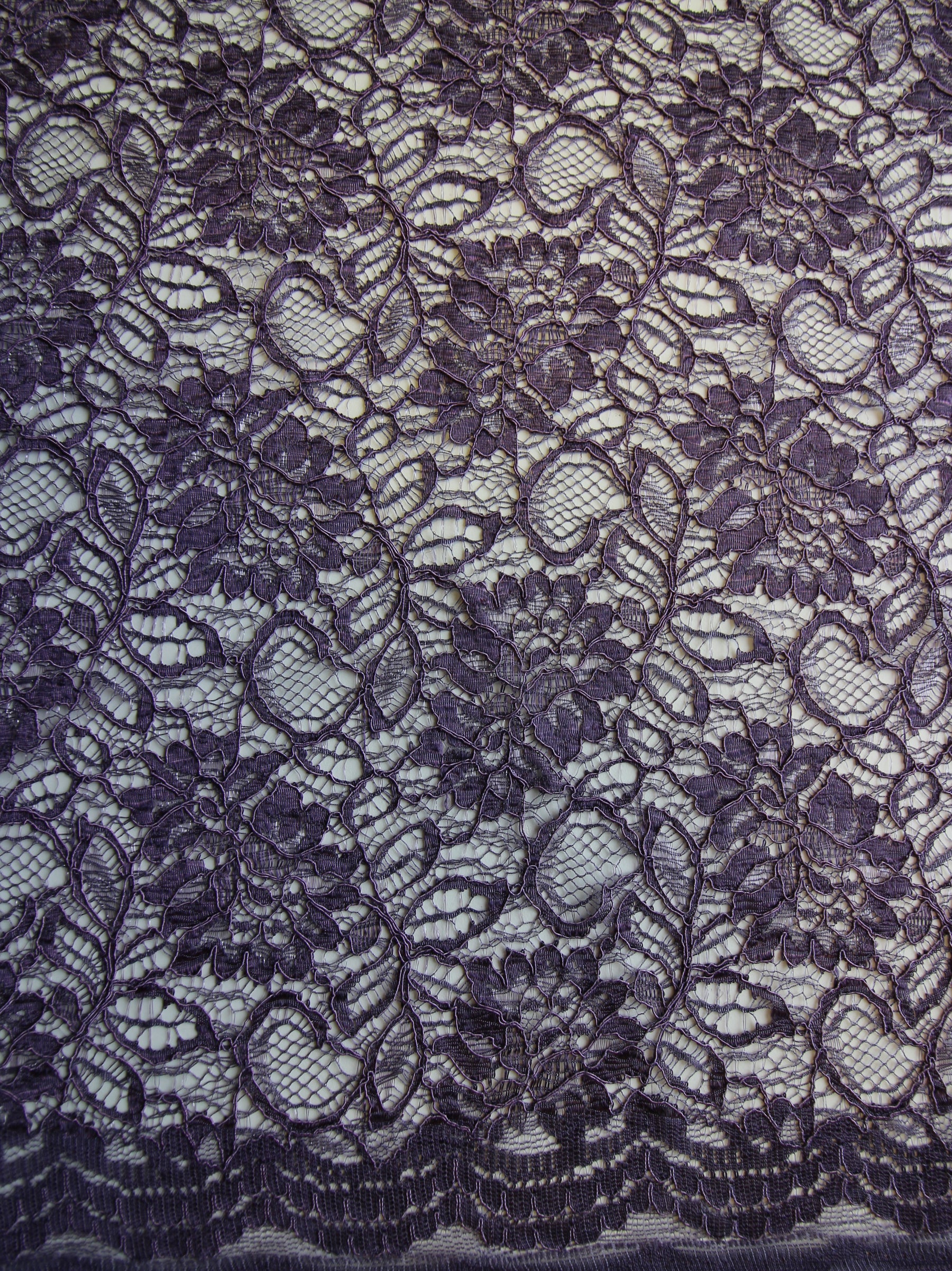 Dentelle Raschel violette - Ezra