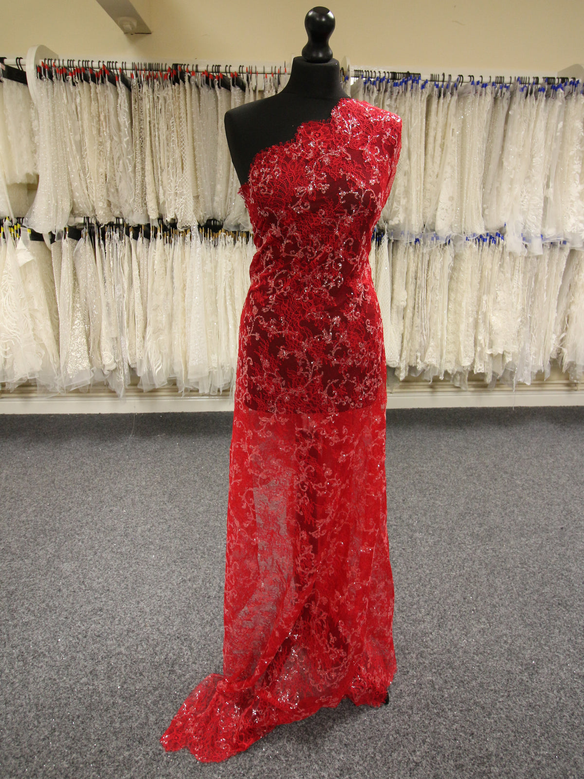 Dentelle Rachel rouge - Honneur