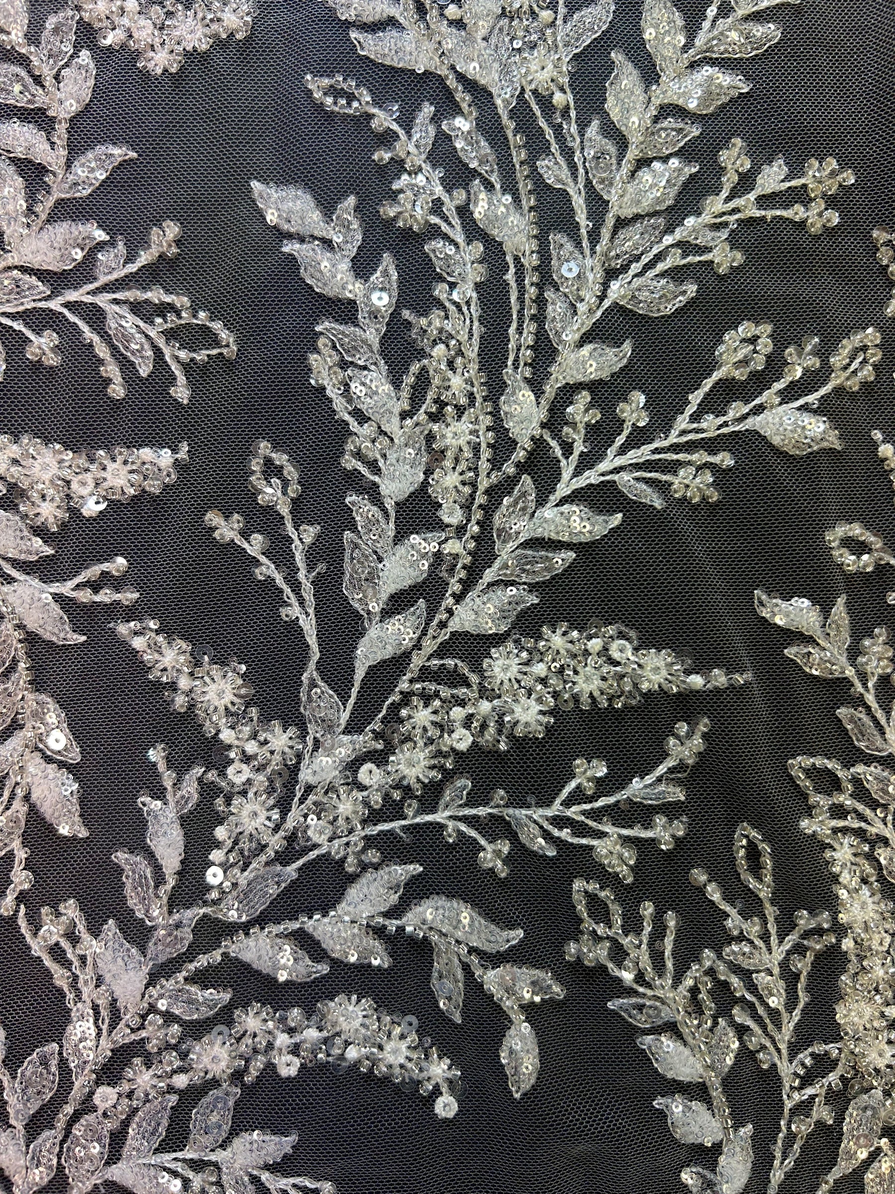 Dentelle brodée ivoire - Rodrigua