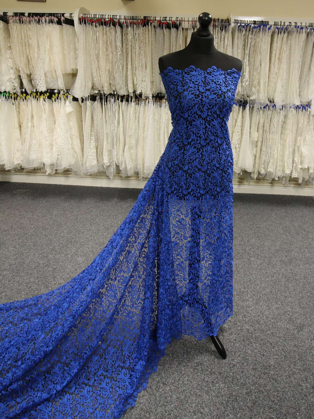 Dentelle Guipure Bleu Royal - Reese