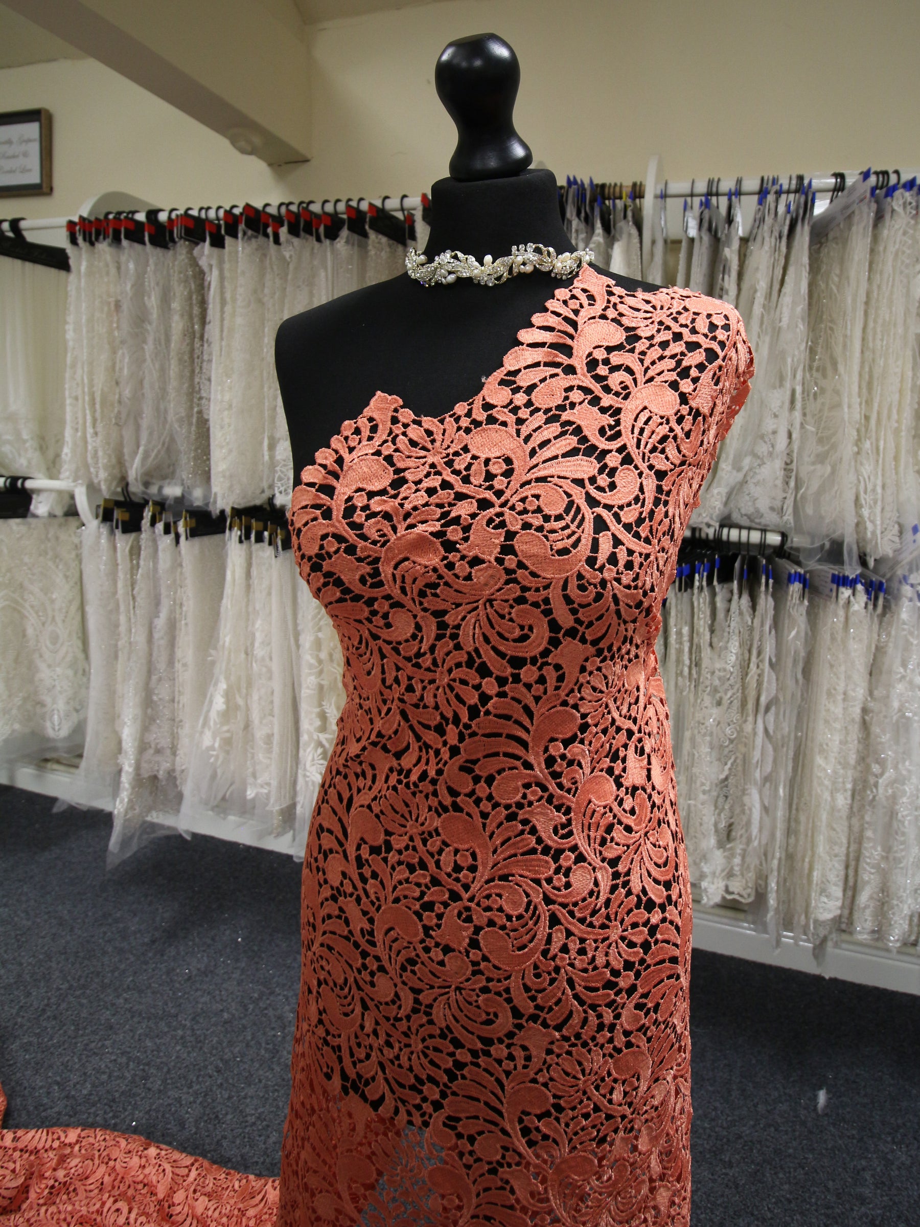 Dentelle Guipure Rose Saumon - Theresa