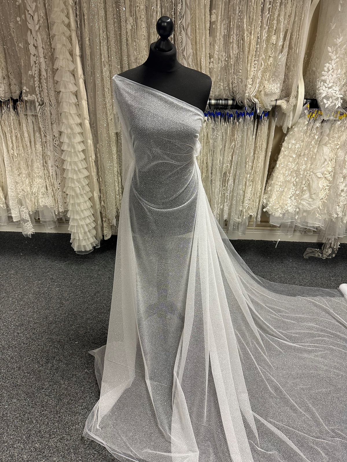 Tulle blanc pailleté - Récupération